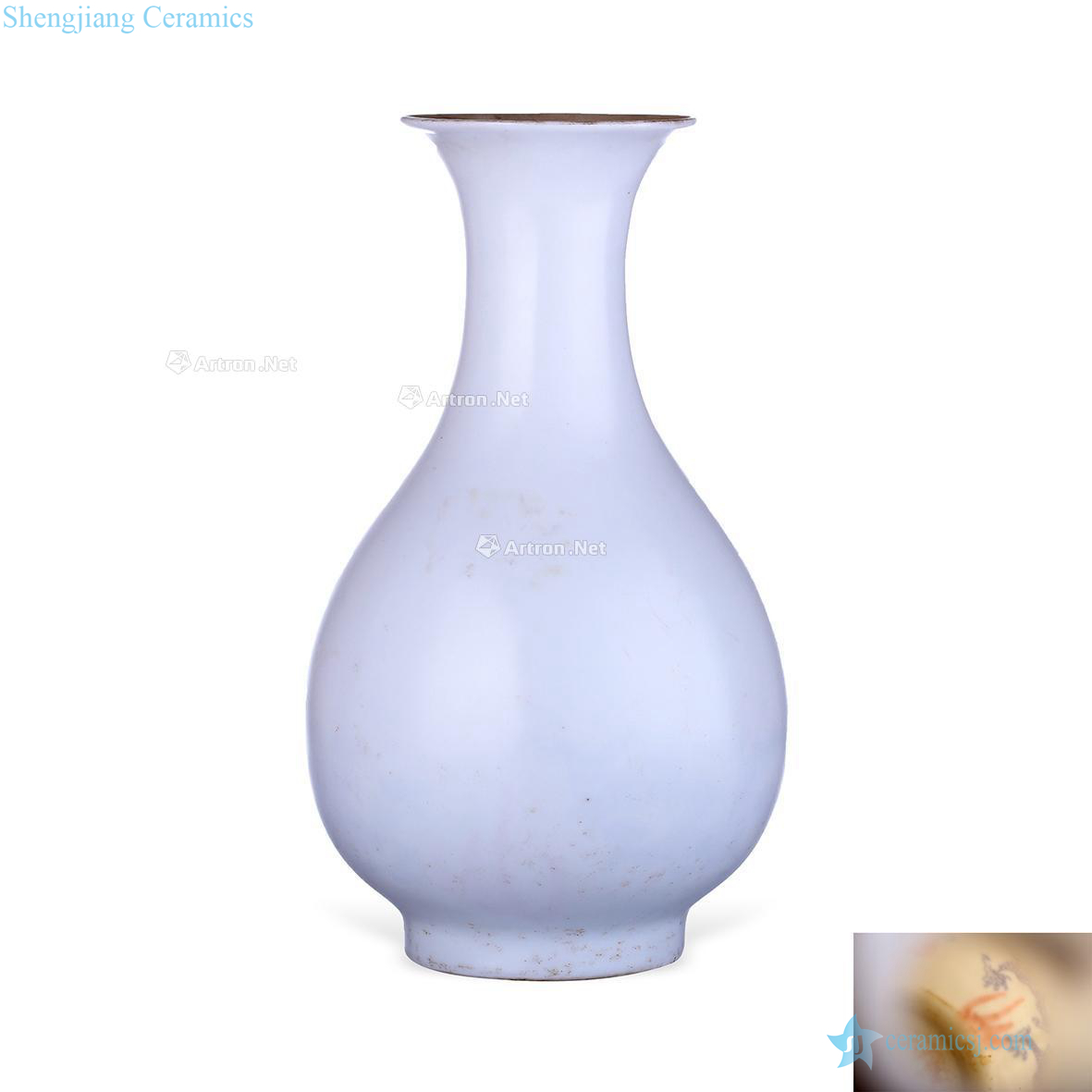 Ming yongle Sweet dark blue and white porcelain in longfeng grain okho spring bottle