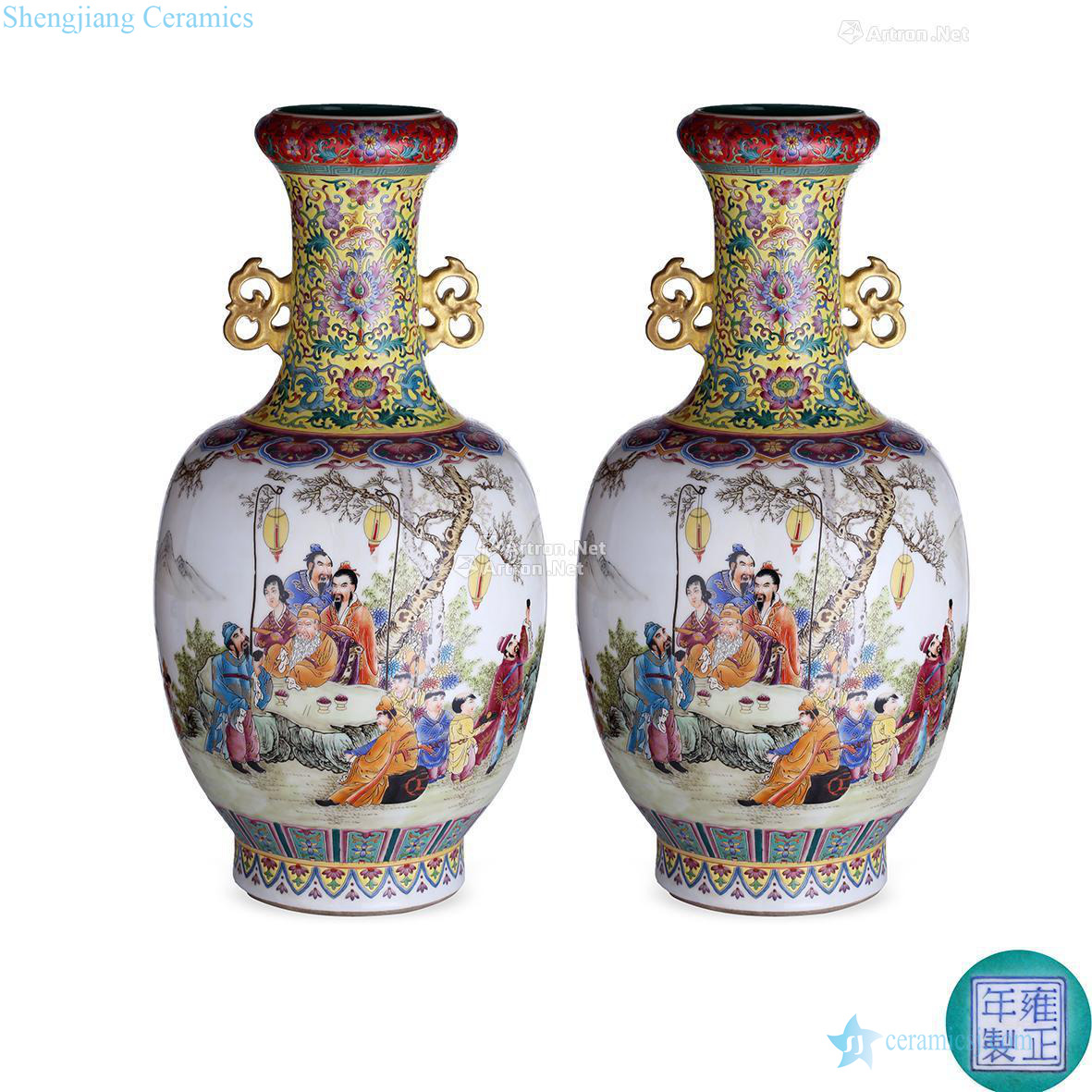 Yellow medallion in tong jing colored enamel paint characters story lines ssangyong ear wash mouth bottle