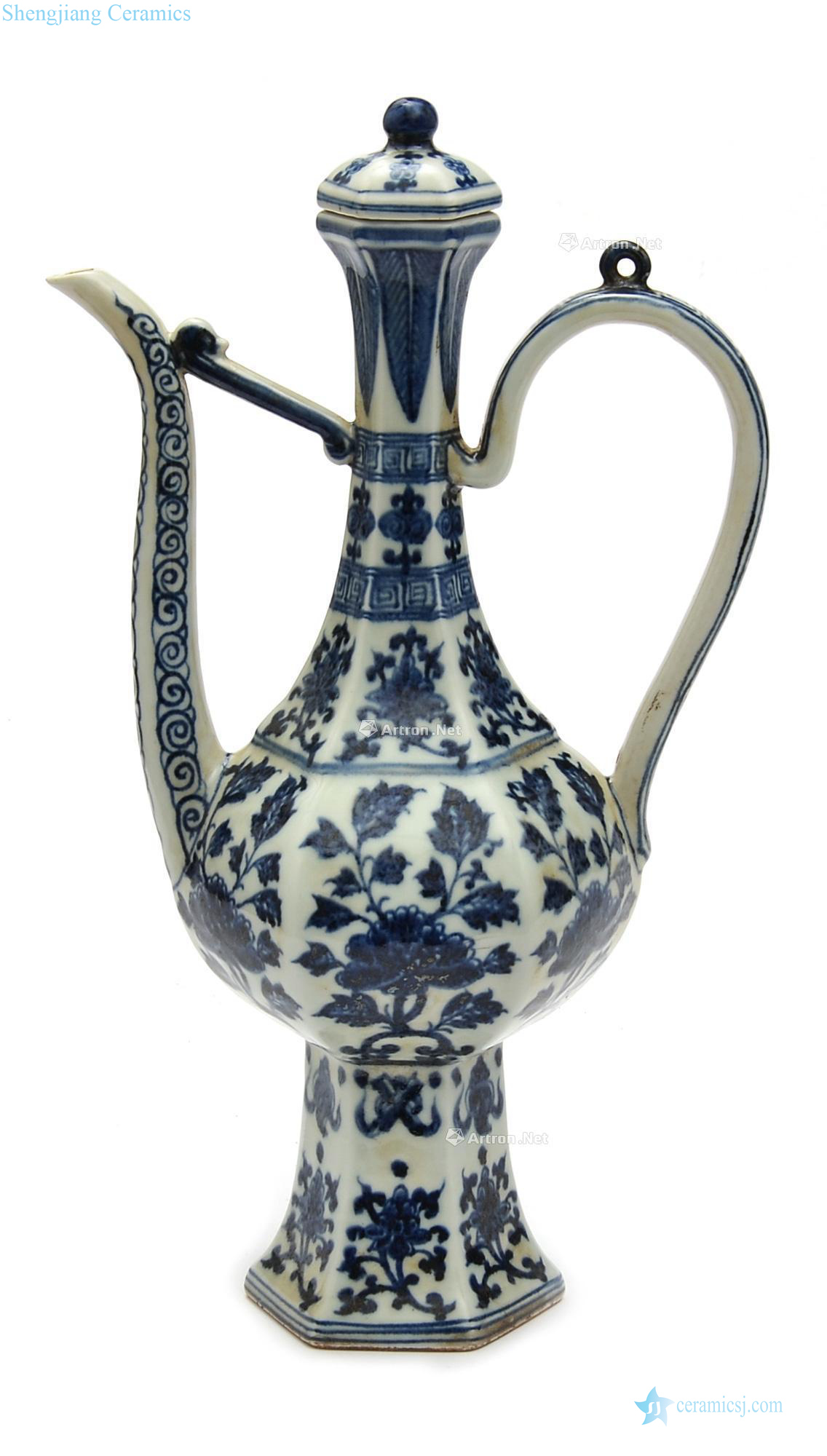 In the Ming dynasty Blue and white flower grain six arrises ewer
