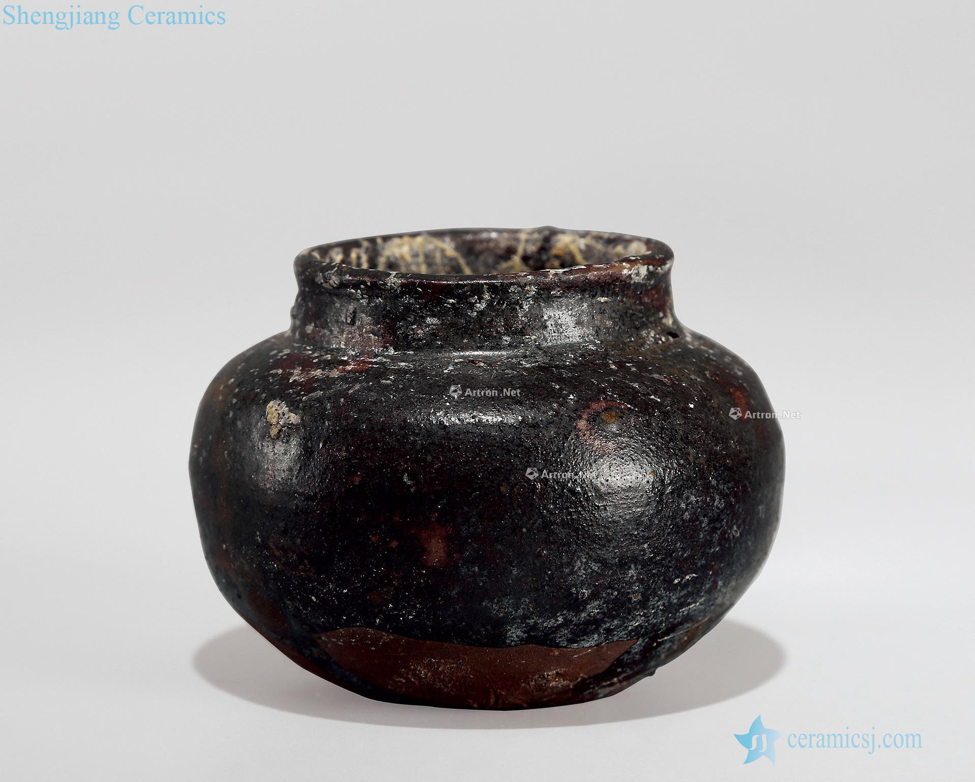 The song dynasty Hong pond furnace black glaze tea into the (small)