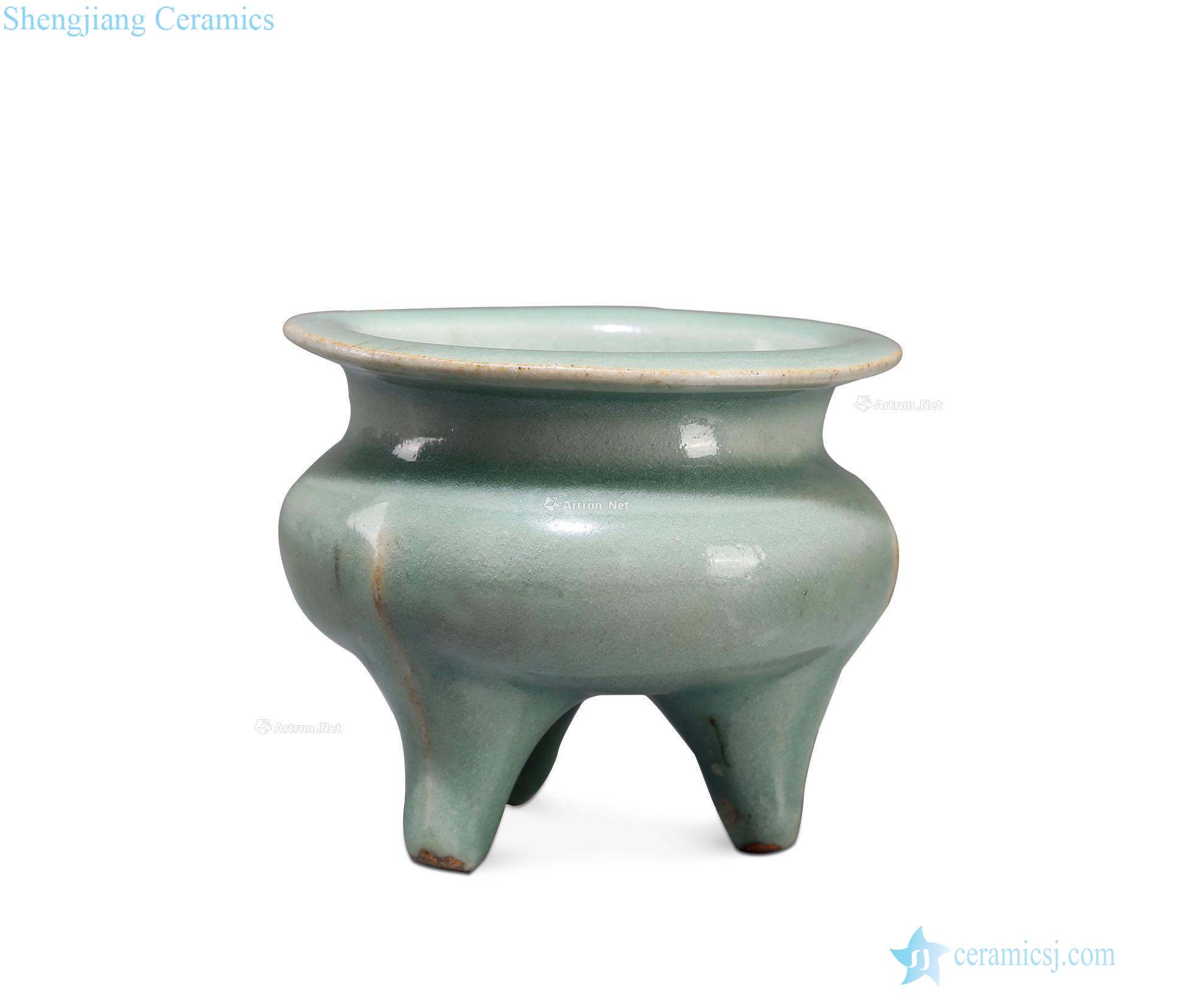 The southern song dynasty longquan powder blue by furnace