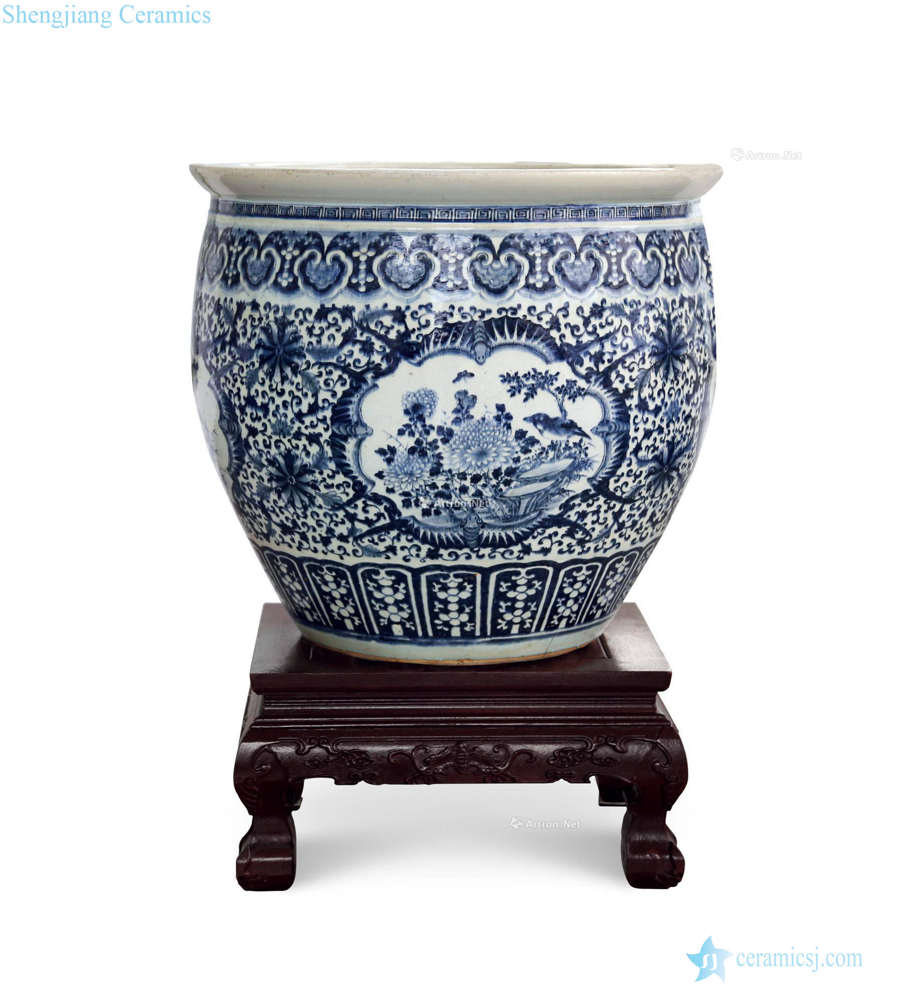 Qing porcelain medallion floral print cylinder