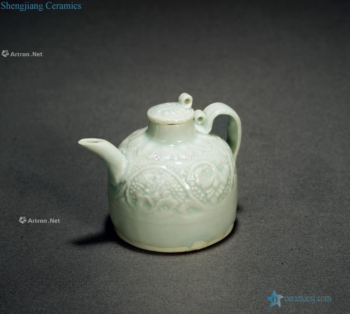 The southern song dynasty, left kiln printing ewer