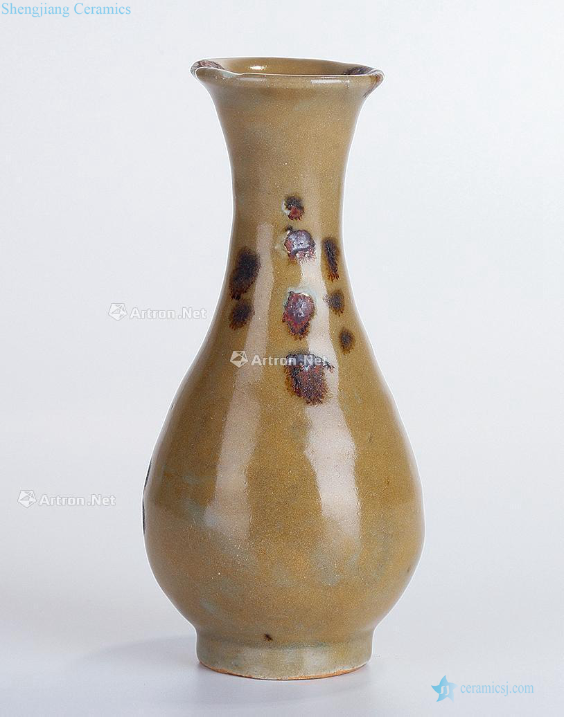 yuan Longquan celadon brown color bottle