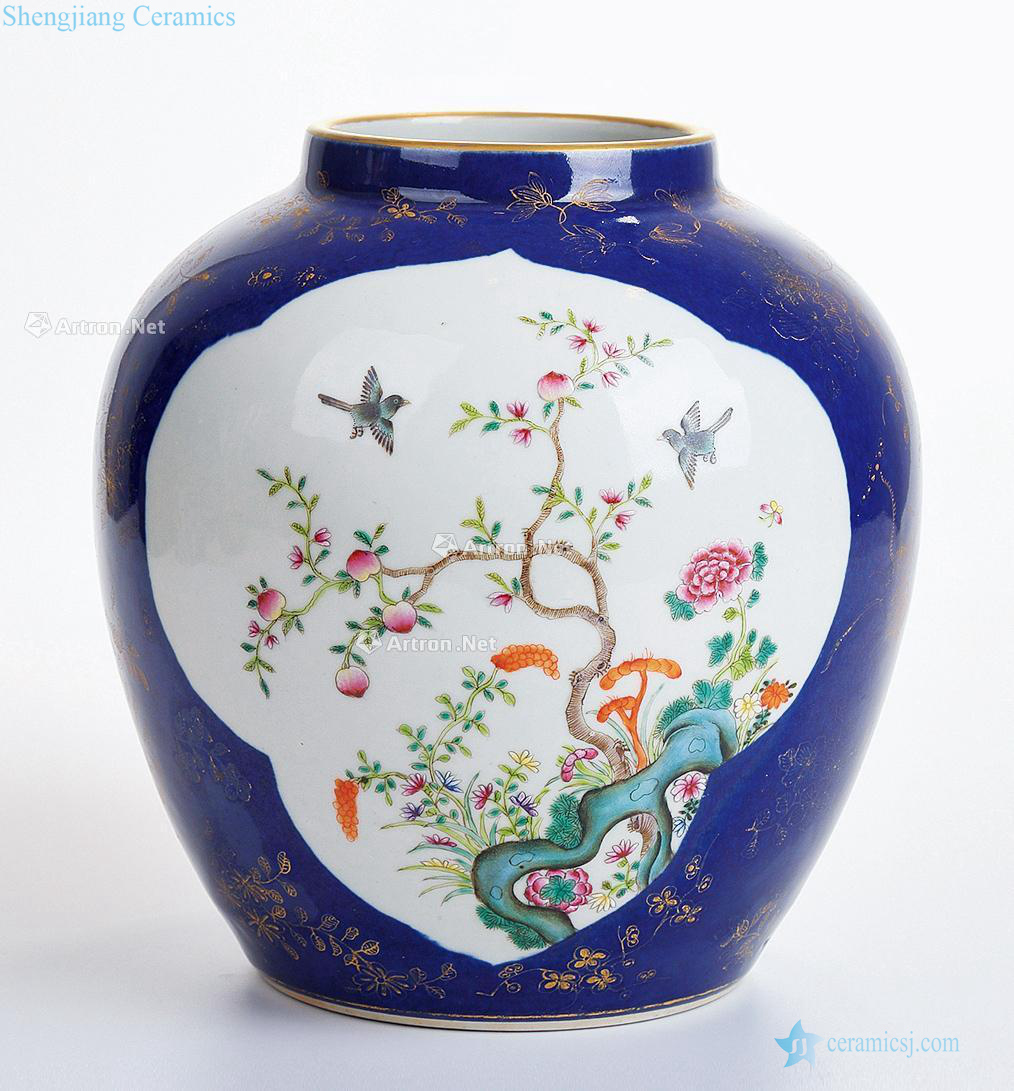 Qing medallion powder enamel grain tank