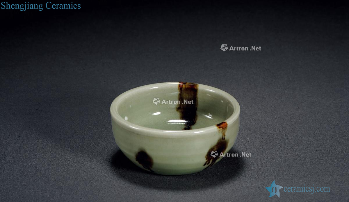 Yuan, longquan celadon fly oolong tea light