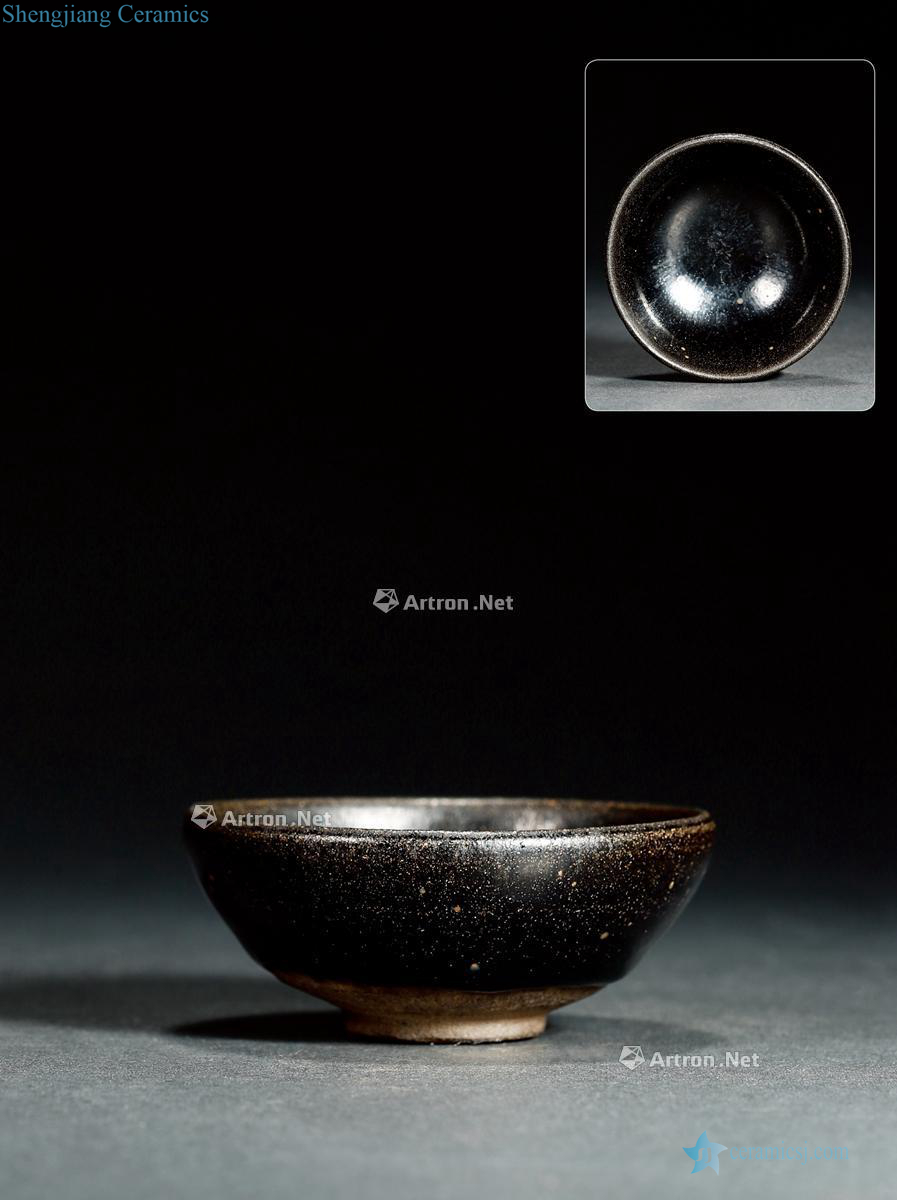 Ming, sand tire before folding of the mouth black glaze TuHao lamp