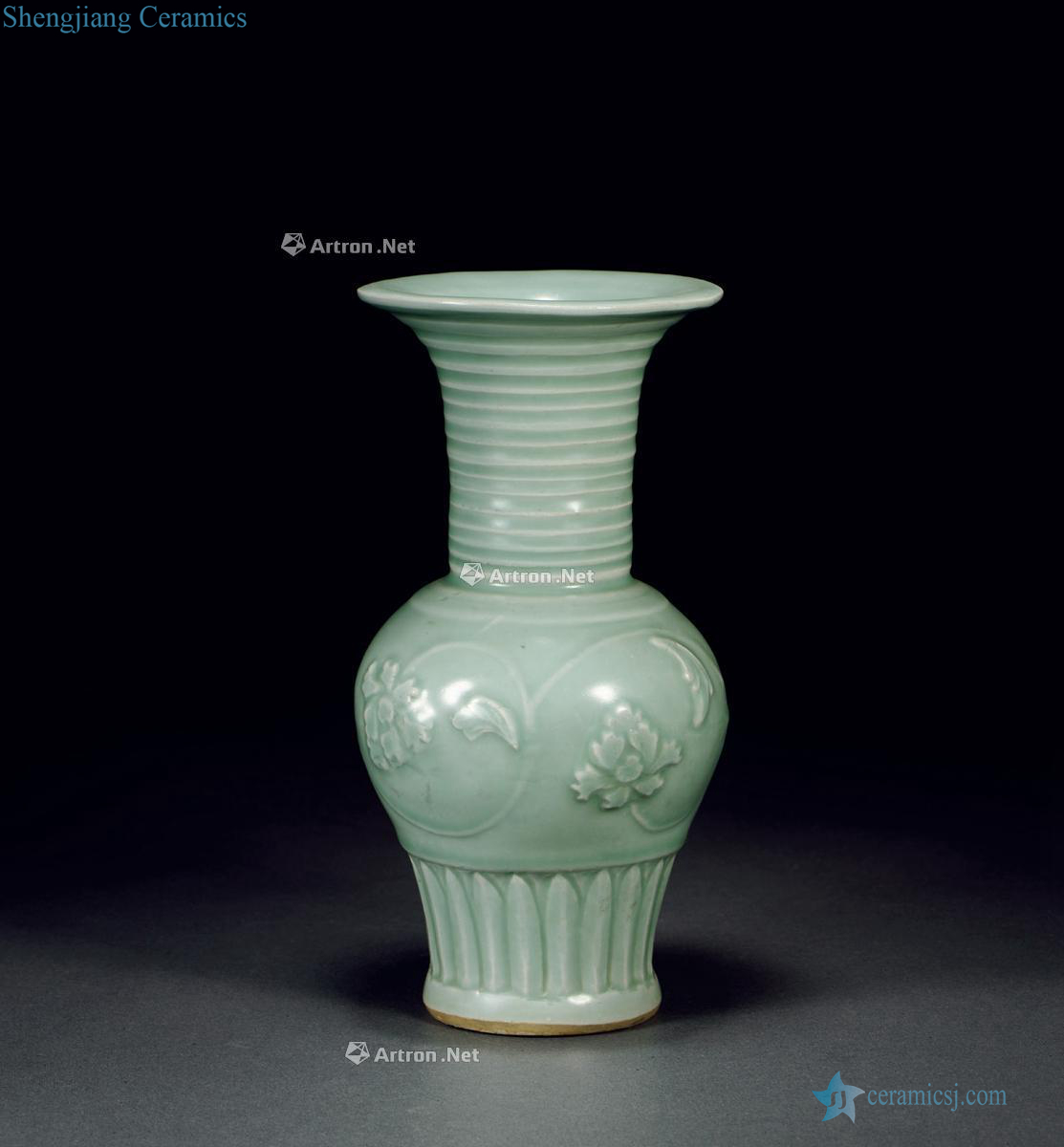 Yuan, longquan celadon green glaze paste peony lines ombre honour