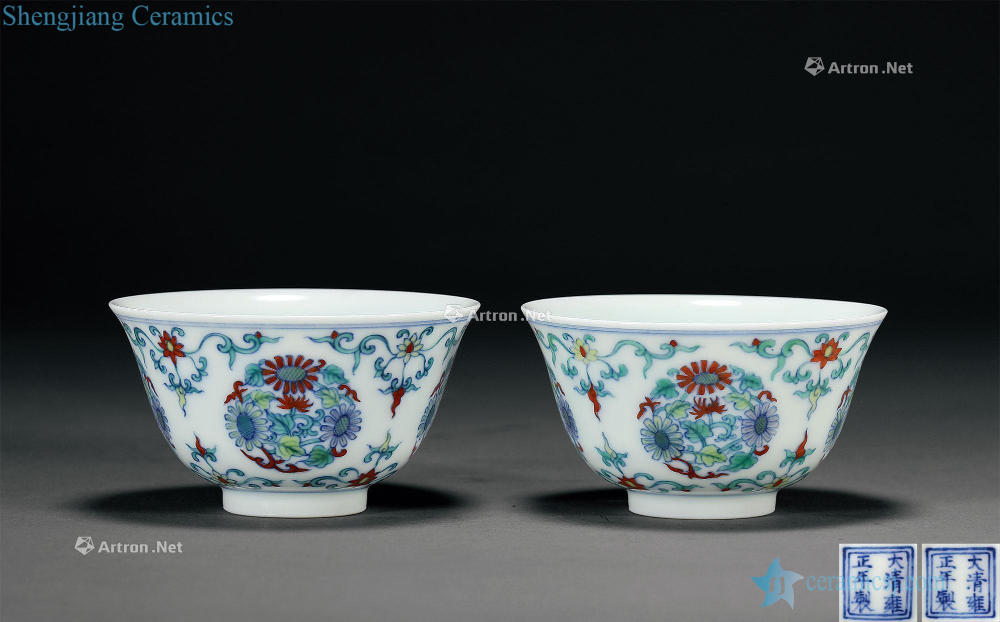 Qing yongzheng bucket color flower cup (a)