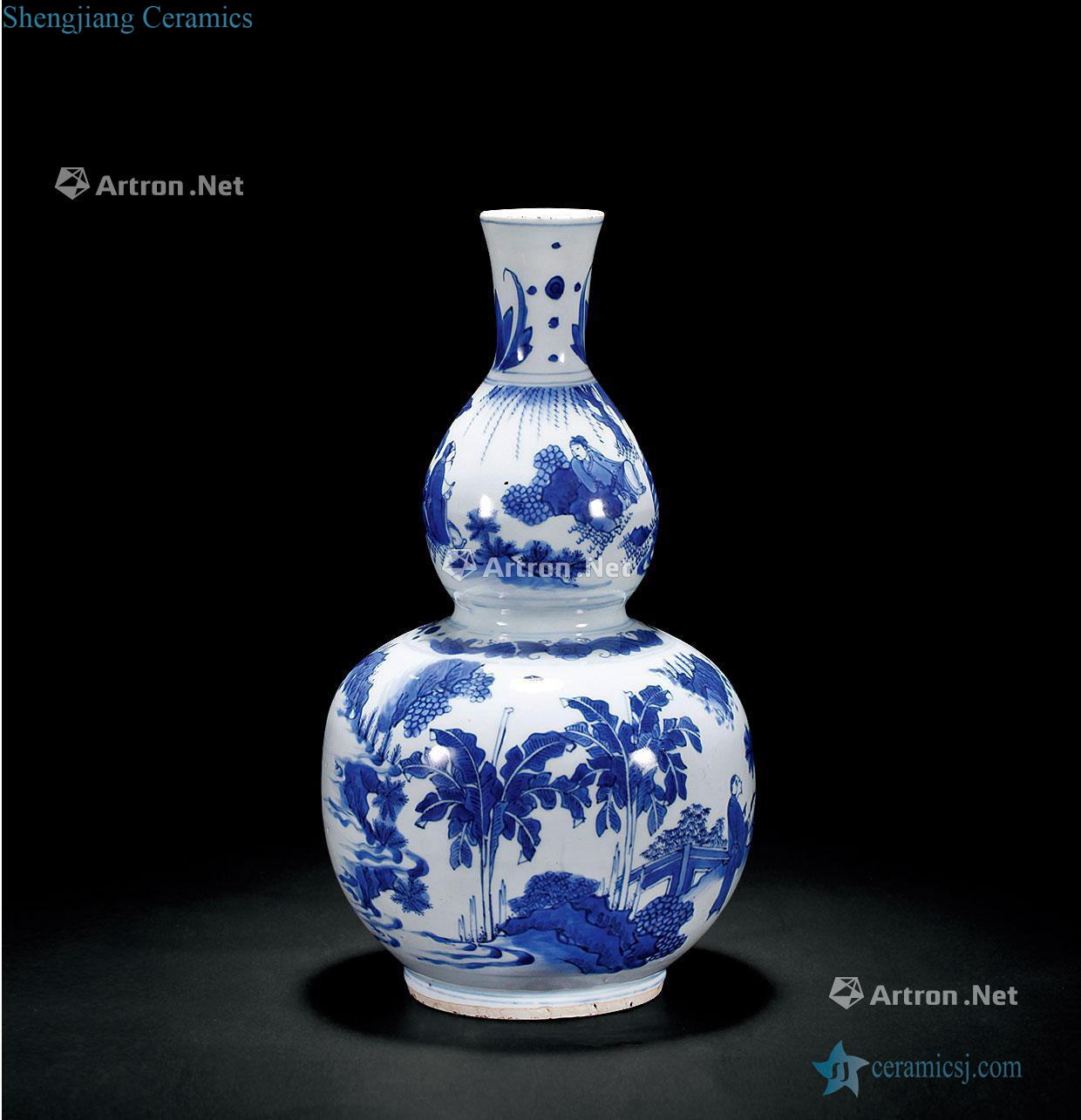 Stories of qing dynasty blue and white gourd bottle