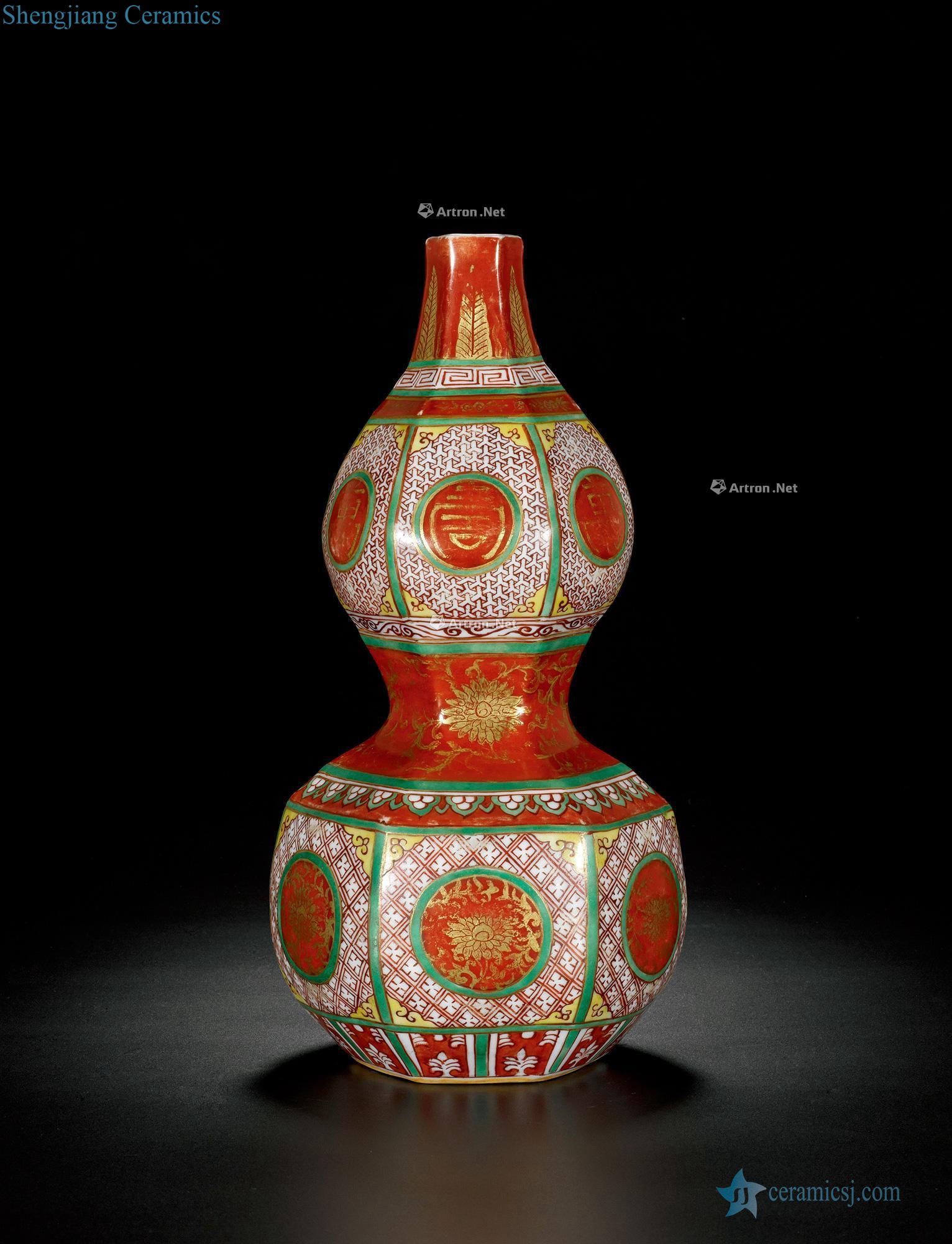 Ming jiajing six arrises colorful paint stays in the gourd bottle