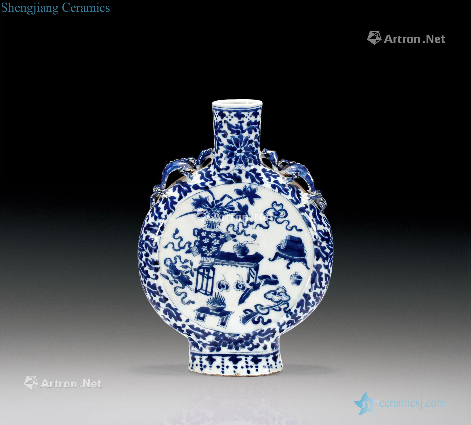 Qing dynasty blue and white antique figure longnu ear flat bottles