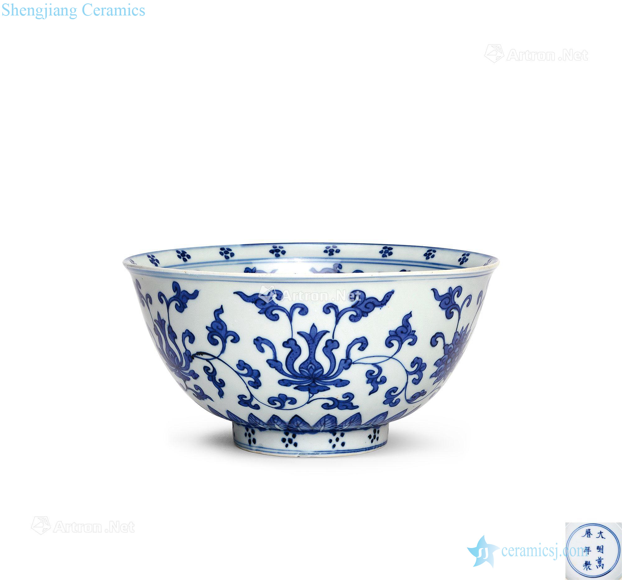 Ming wan 暦 Blue and white tie green-splashed bowls