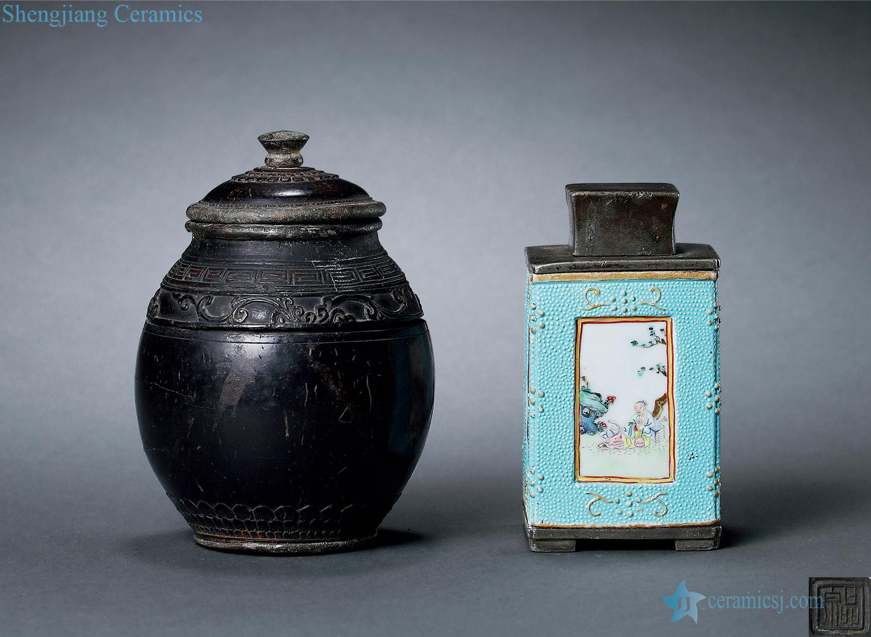 Qing qianlong to pearl powder enamel cross sifang caddy, coconut shell carving chrysanthemum tea pot