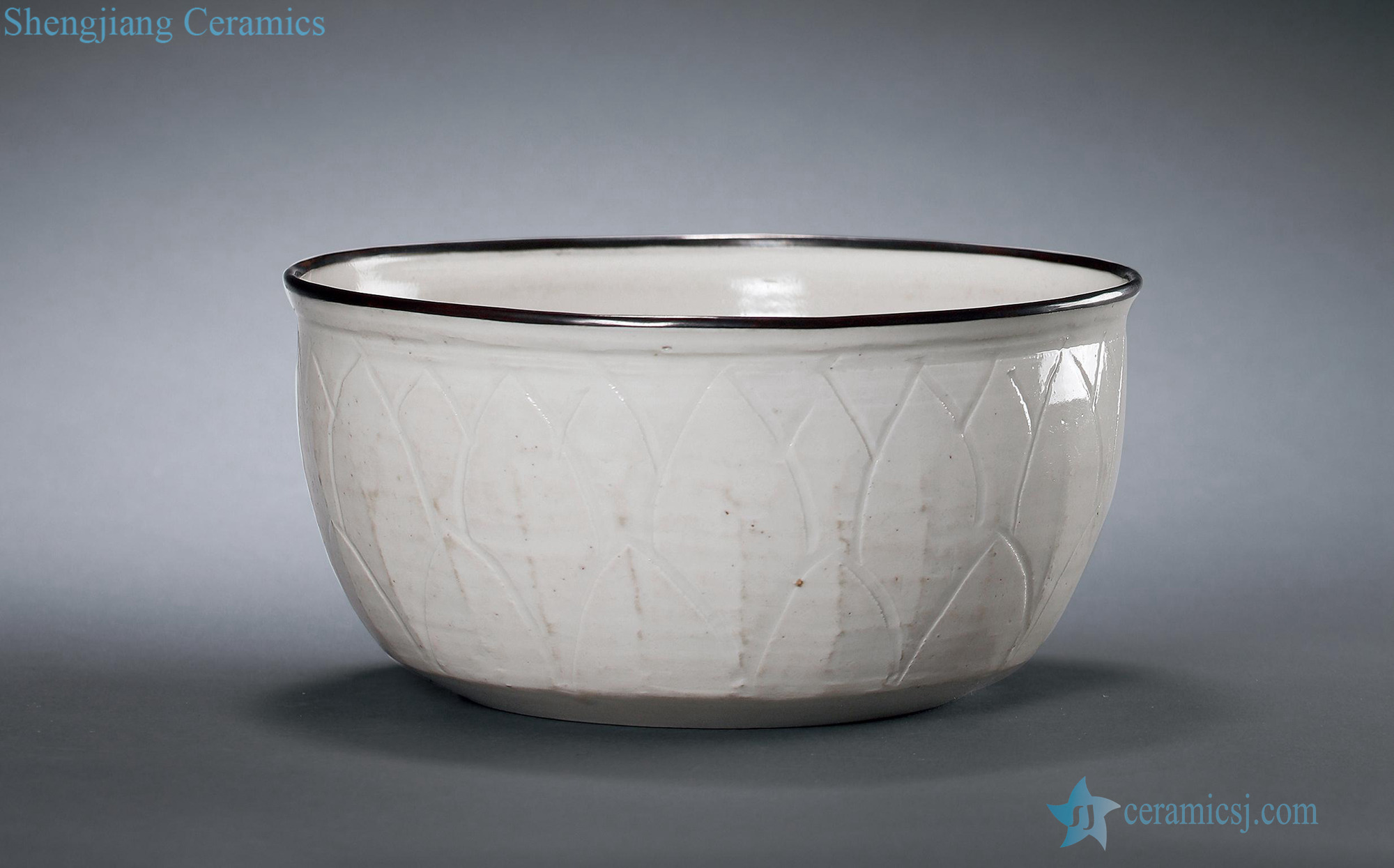 yuan Kiln lotus bowl
