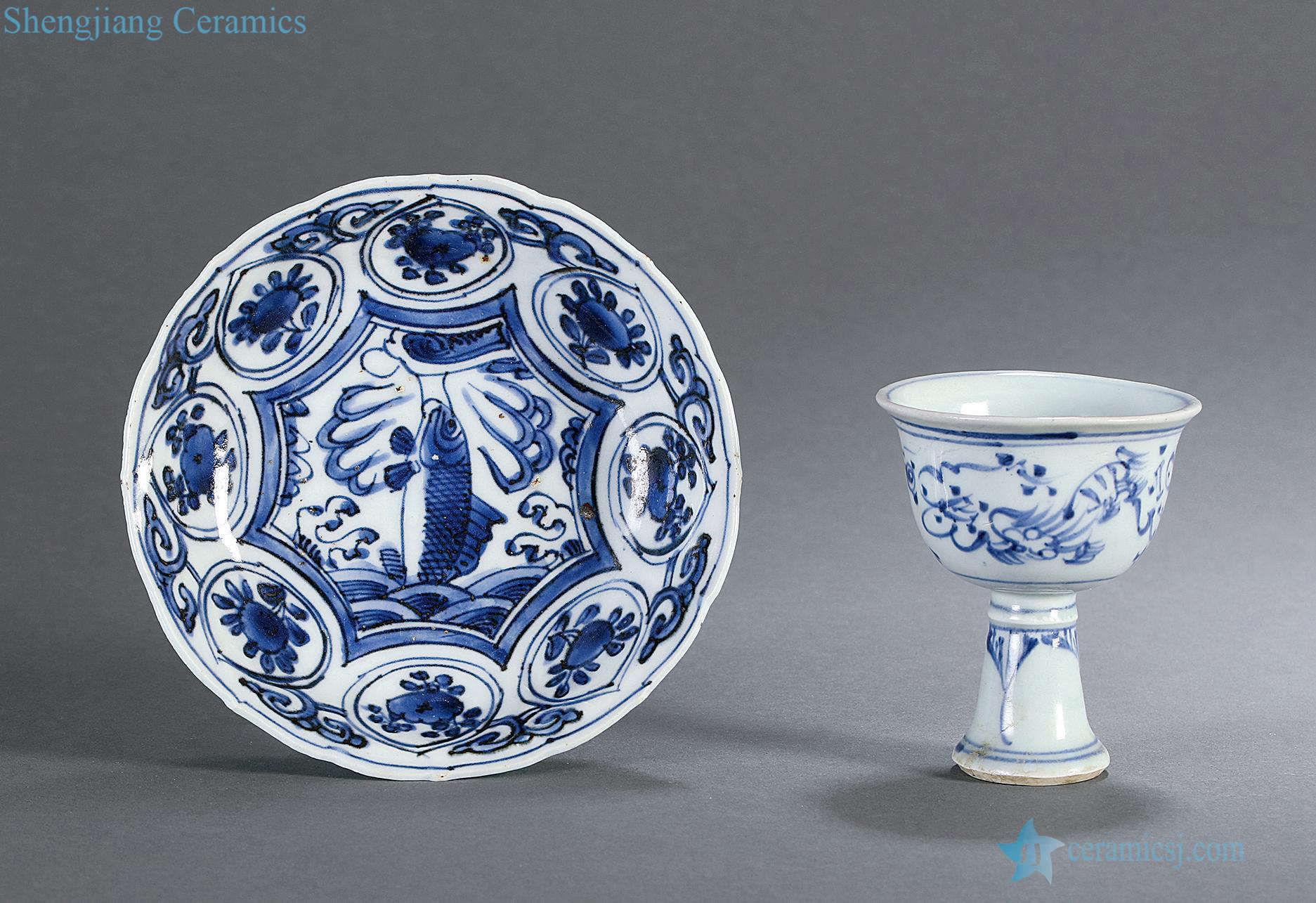 Ming blue and white footed cup, mackerel tray