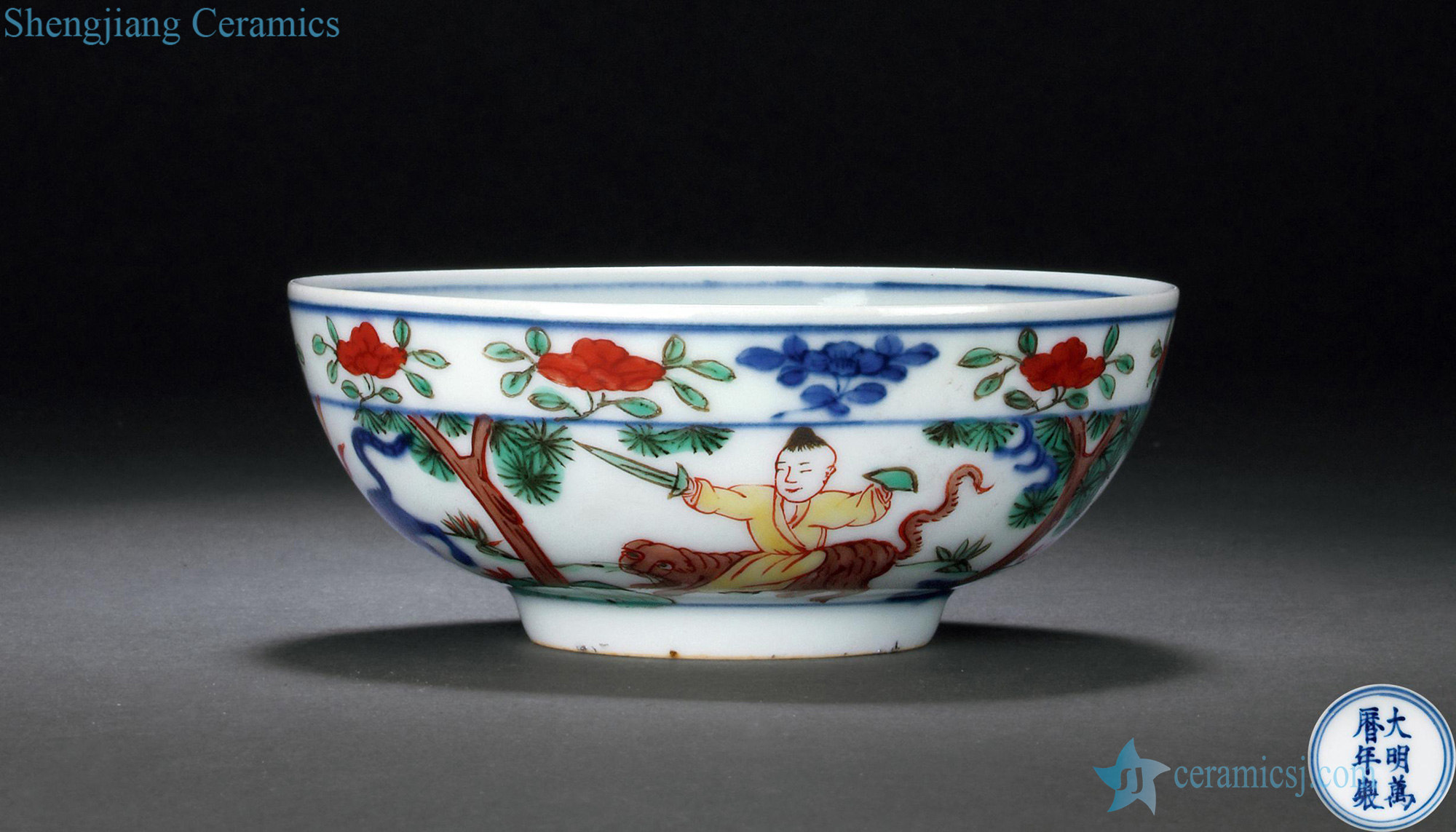 Ming wanli Colorful characters Long Huwen small bowl