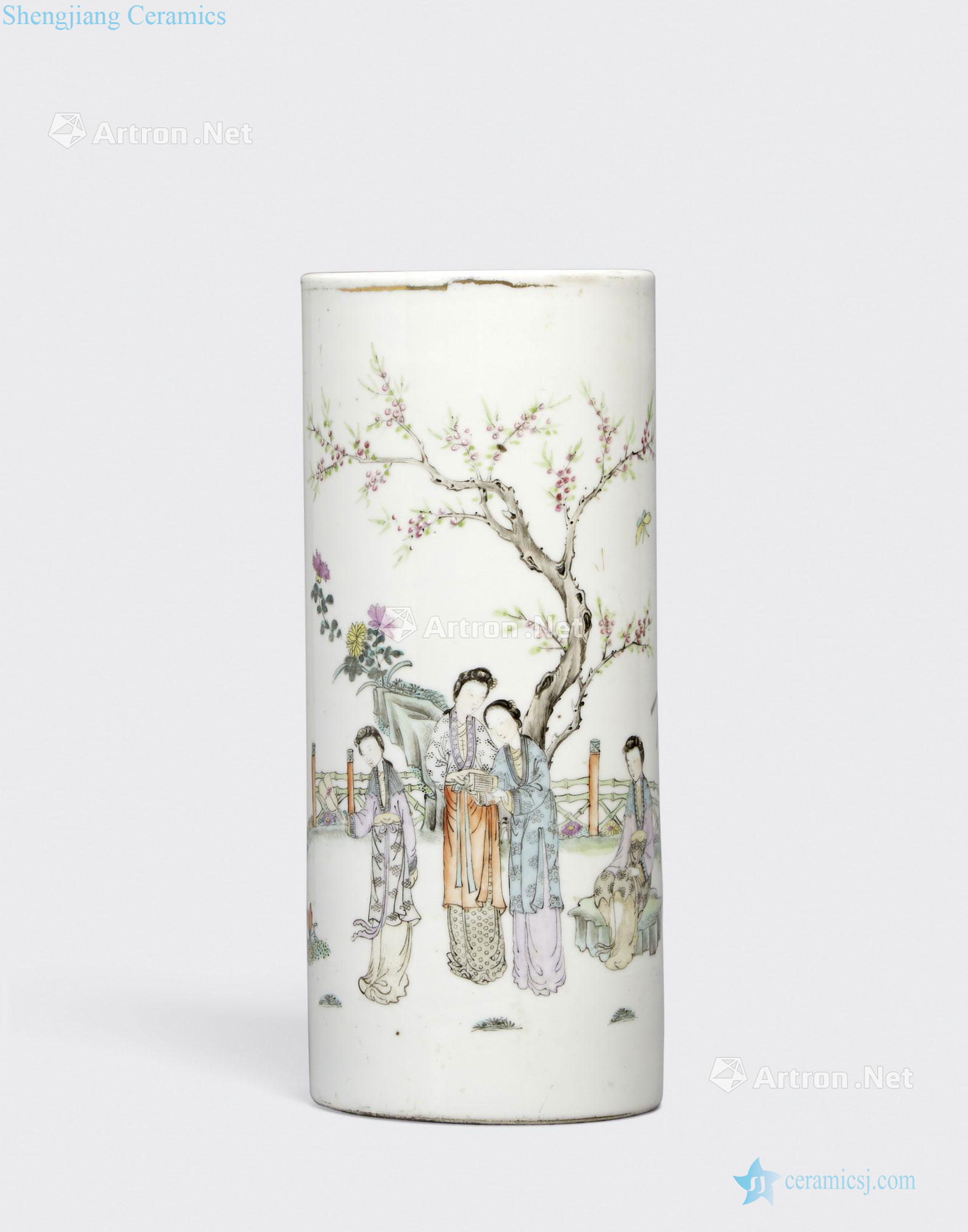 The newest the Qing/Republic period A QIANJIANGCAI ENAMELED HAT STAND