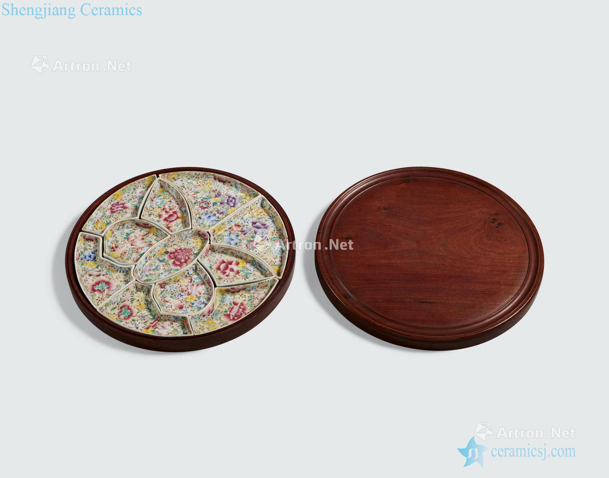 The newest the Qing/Republic period A FAMILLE ROSE ENAMELED PORCELAIN 7-eleven - PIECE SWEET MEAT SET IN A CIRCULAR WOOD COVERED the BOX