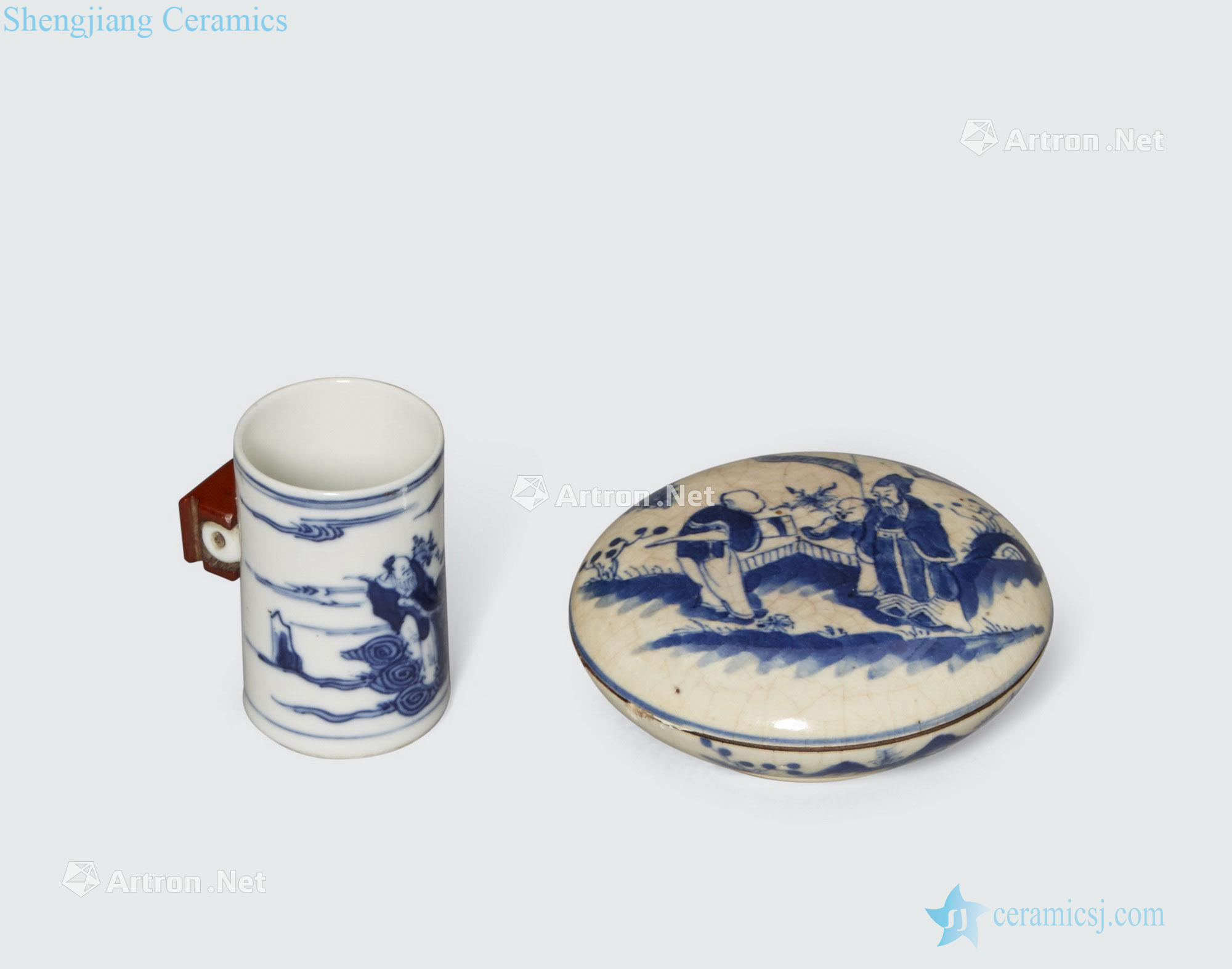 Newest the Qing/Republic period TWO SMALL BLUE AND WHITE PORCELAINS