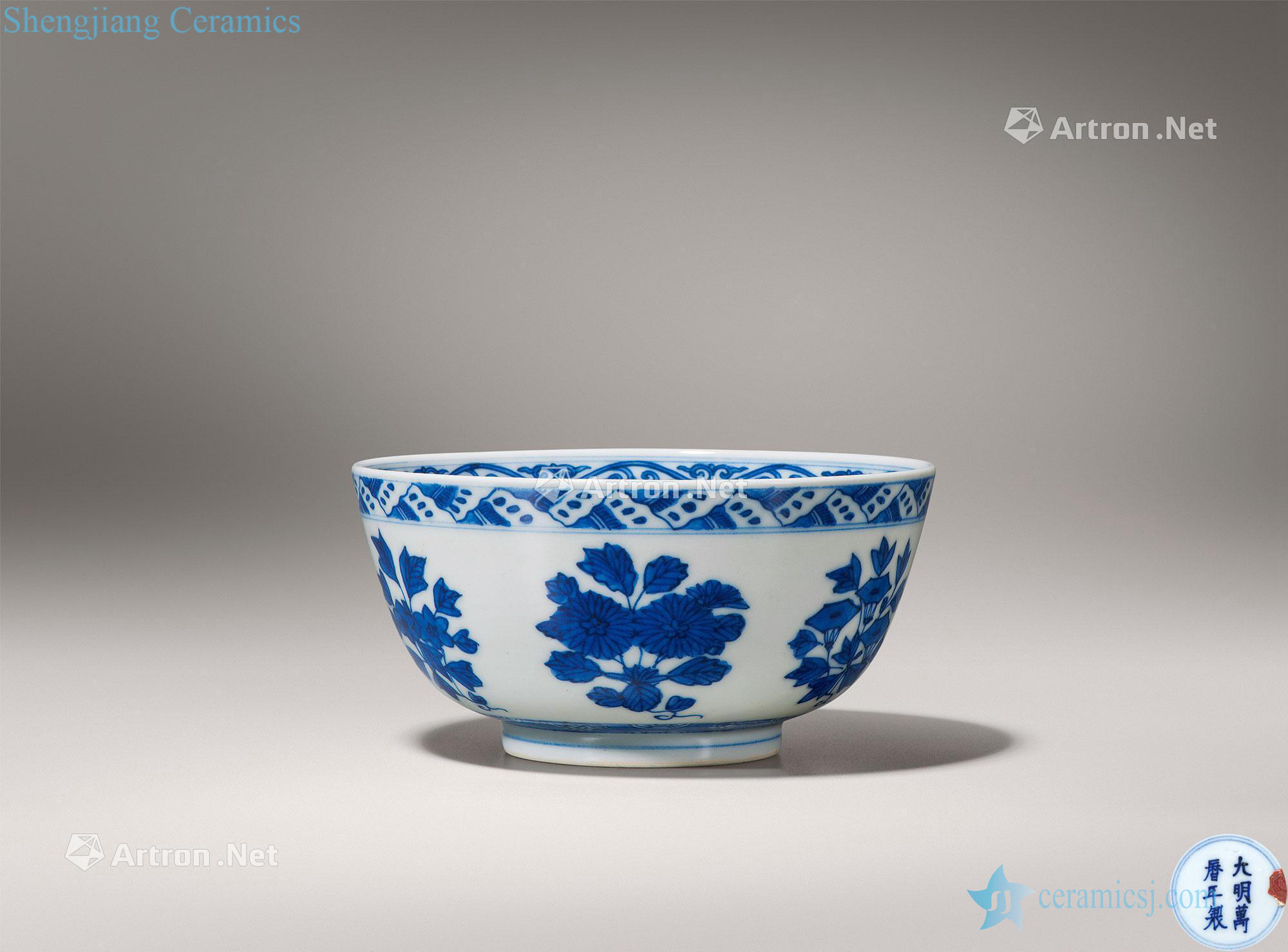 Ming wanli Blue and white ruffled branch flowers lines pier bowl