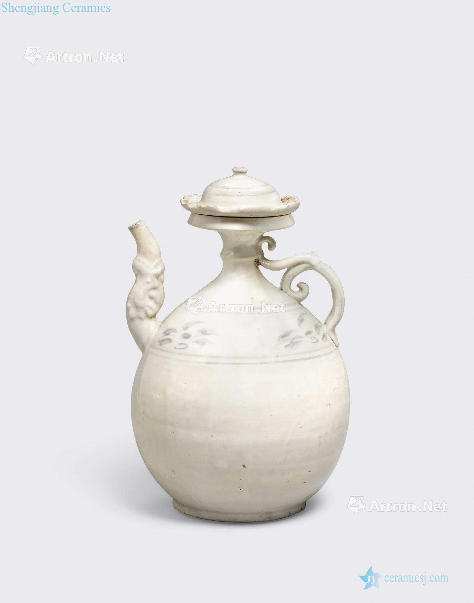 Tran dynasty, 13 th/14 th century A WHITE GLAZED EWER AND LID WITH UNDERGLAZE IRON DECORATION