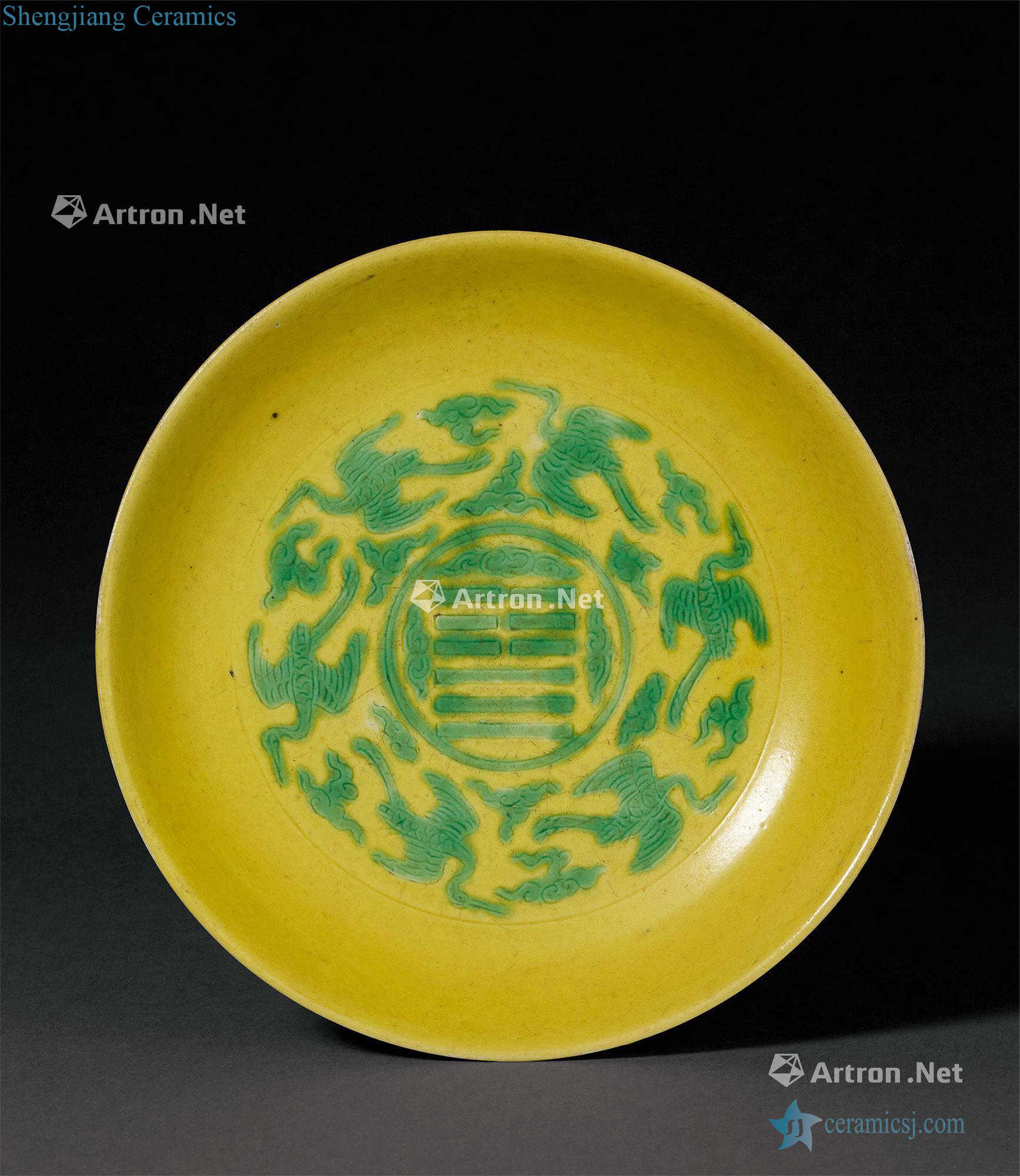 Ming jiajing Yellow color self-identify gossip James t. c. na was published tray