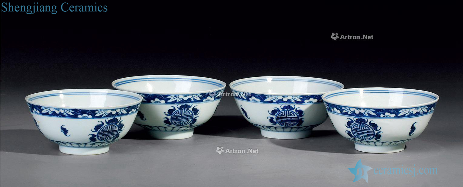 Blue and white wufu hold shou wen qing bowl (4)