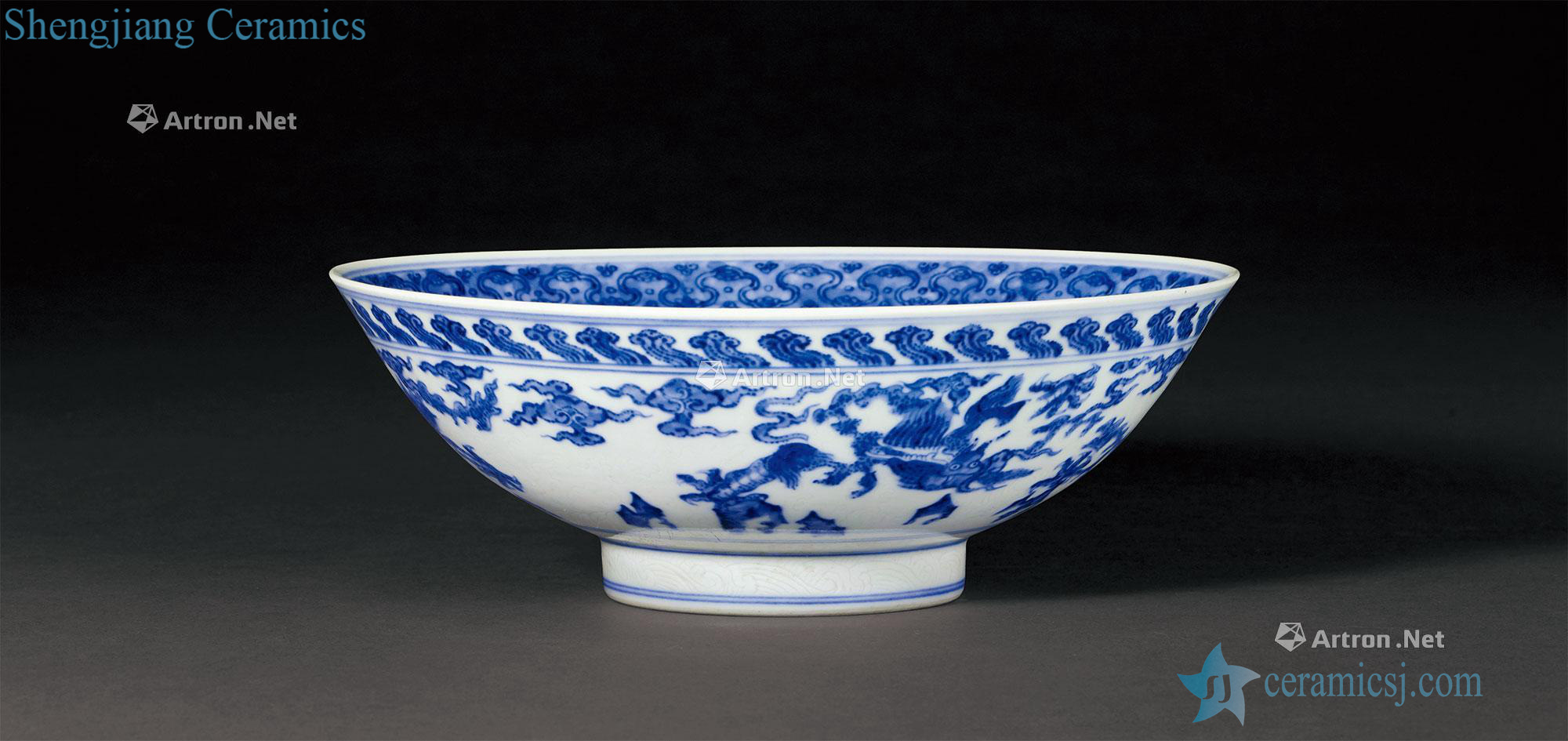 Qing yongzheng Blue and dark moment YunLongWen bowl of seawater