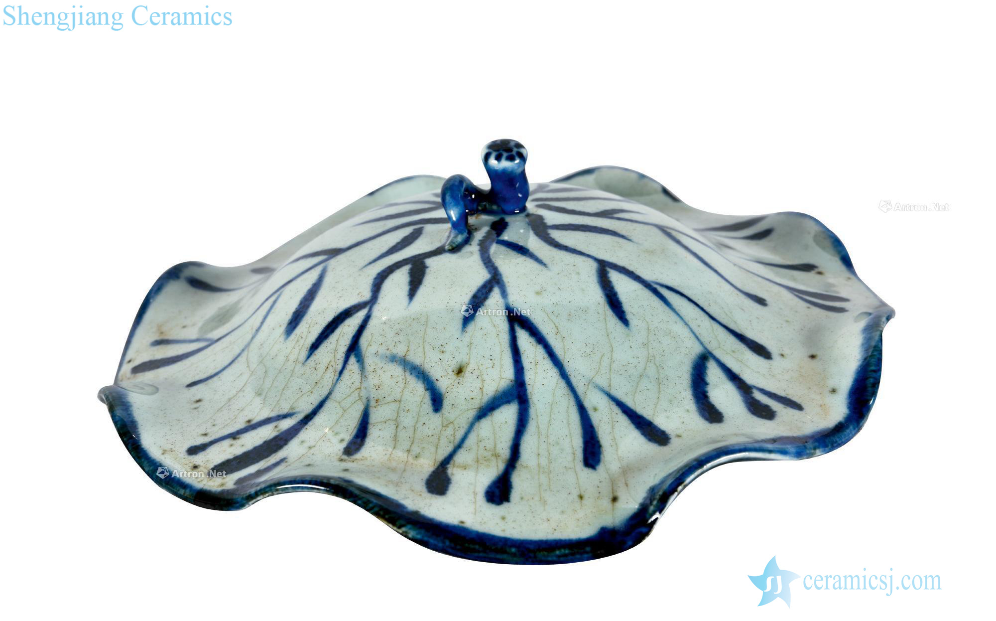 yuan Blue and white lotus leaf cover