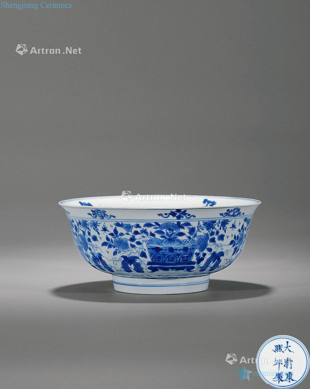 Blue and white "flowers and colorful butterfly" grain big bowl of the reign of emperor kangxi