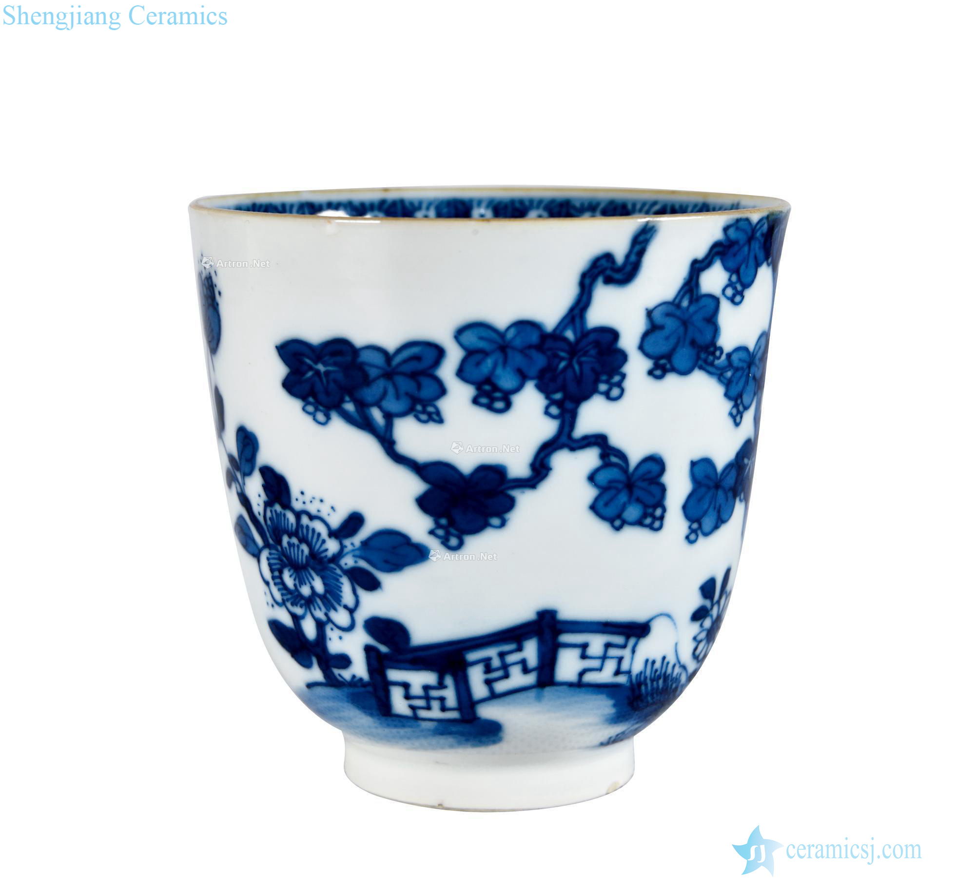 Qing dynasty blue and white bell cup
