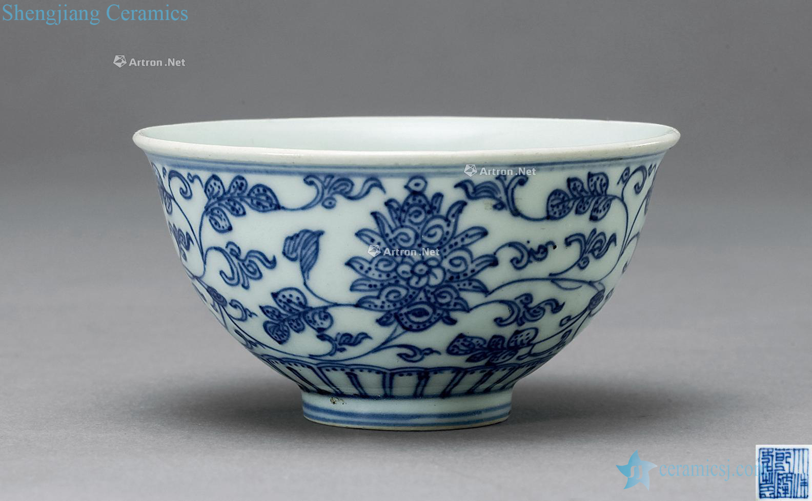 qing Blue and white flower bowls bound branches