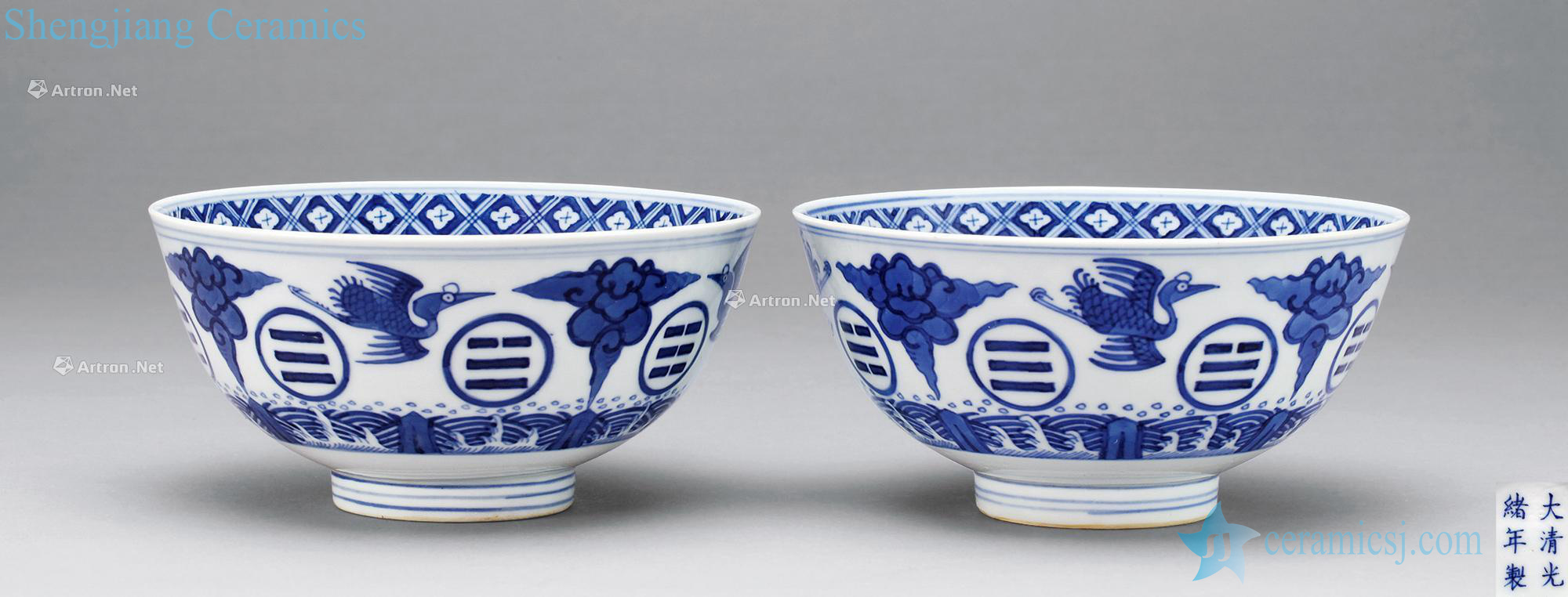 Qing guangxu Blue and white James t. c. na was published gossip green-splashed bowls (2)