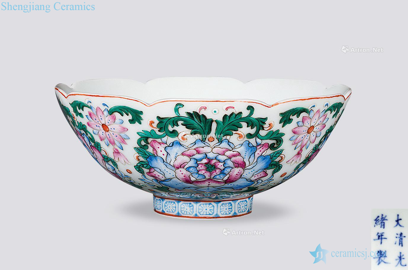 Qing guangxu Kiln pastel flowers grain flower mouth bowl