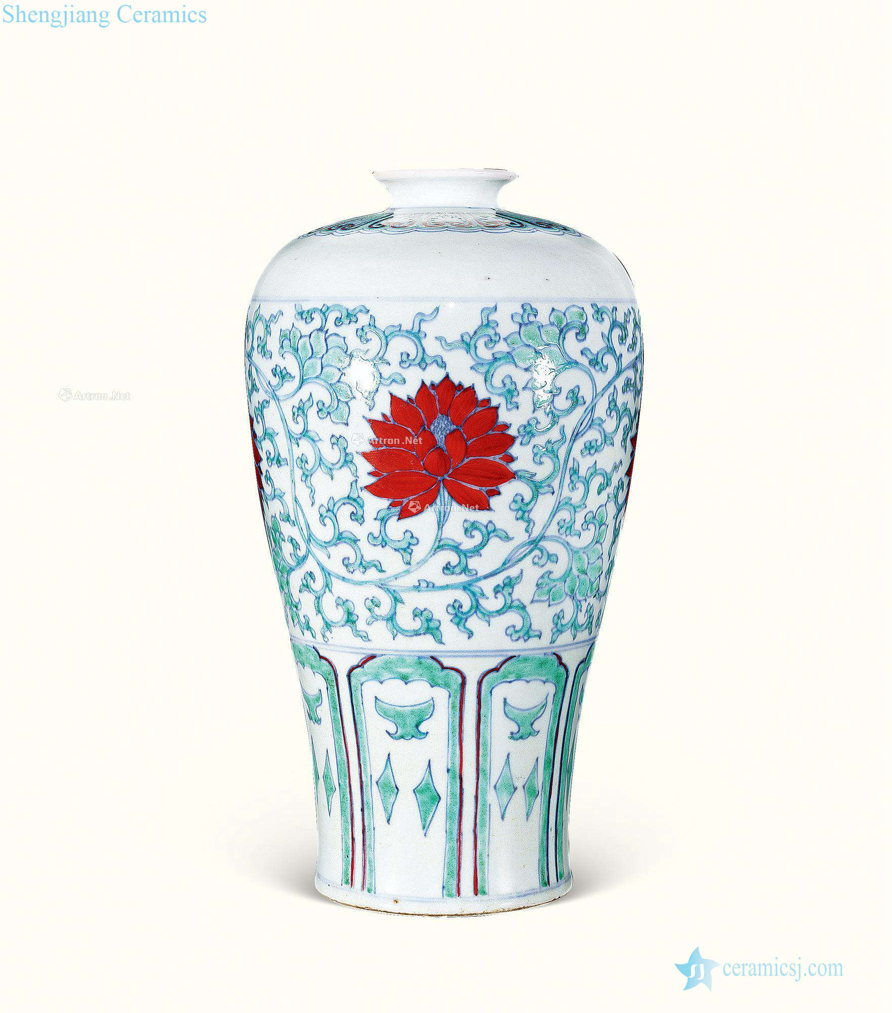 Qing yongzheng bucket color lotus flower grain mei bottle