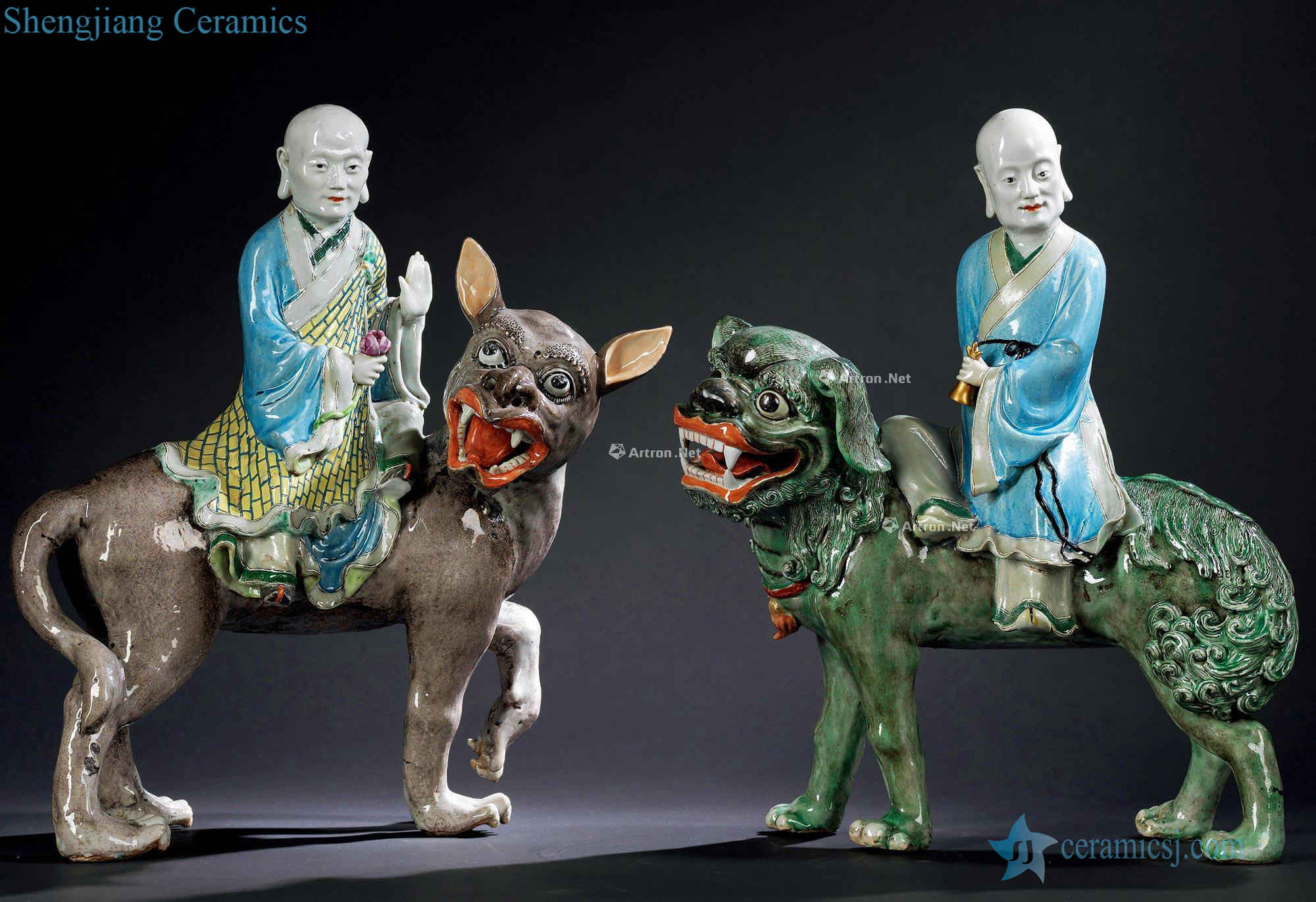 Qing qianlong famille rose porcelain, like ksitigarbha bodhisattva manjusri bodhisattva