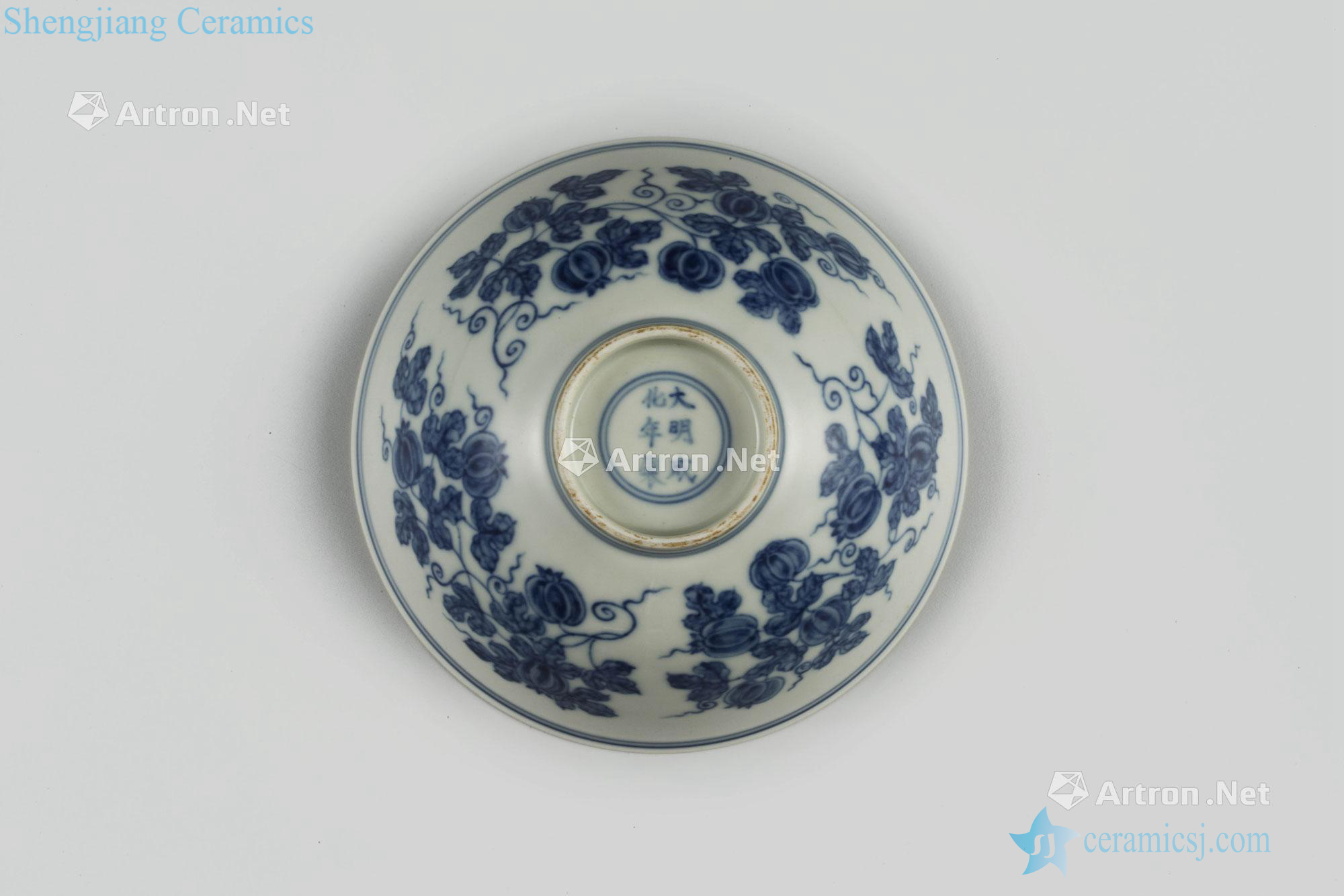 In kiln porcelain bowl the flourishing of descendants of grain palace