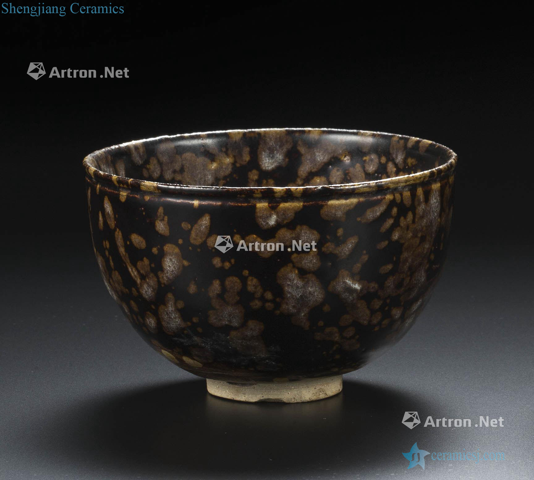 The song dynasty jizhou kiln hawksbill bowl