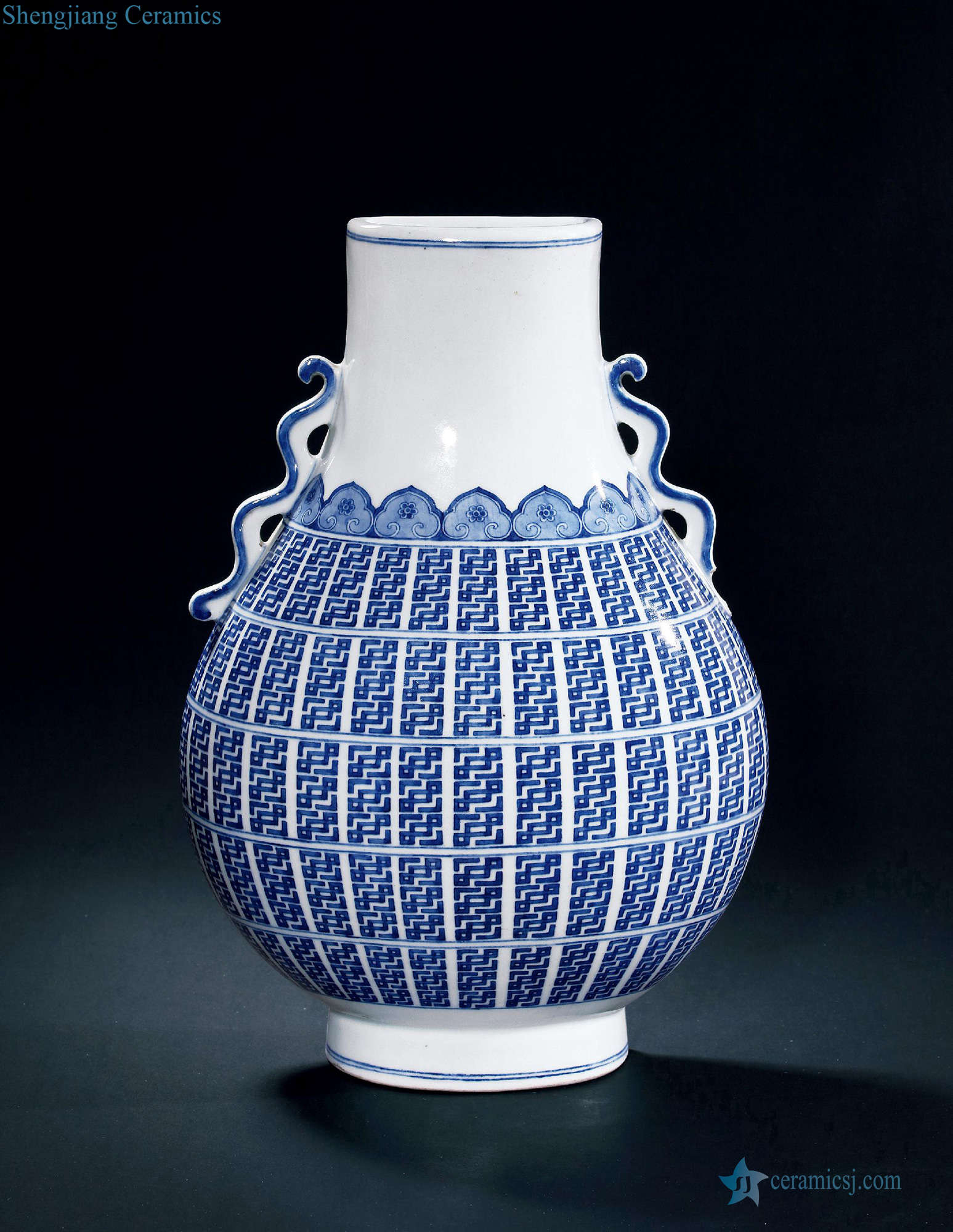 Qing yongzheng blue antique copper bottle of Great Wall