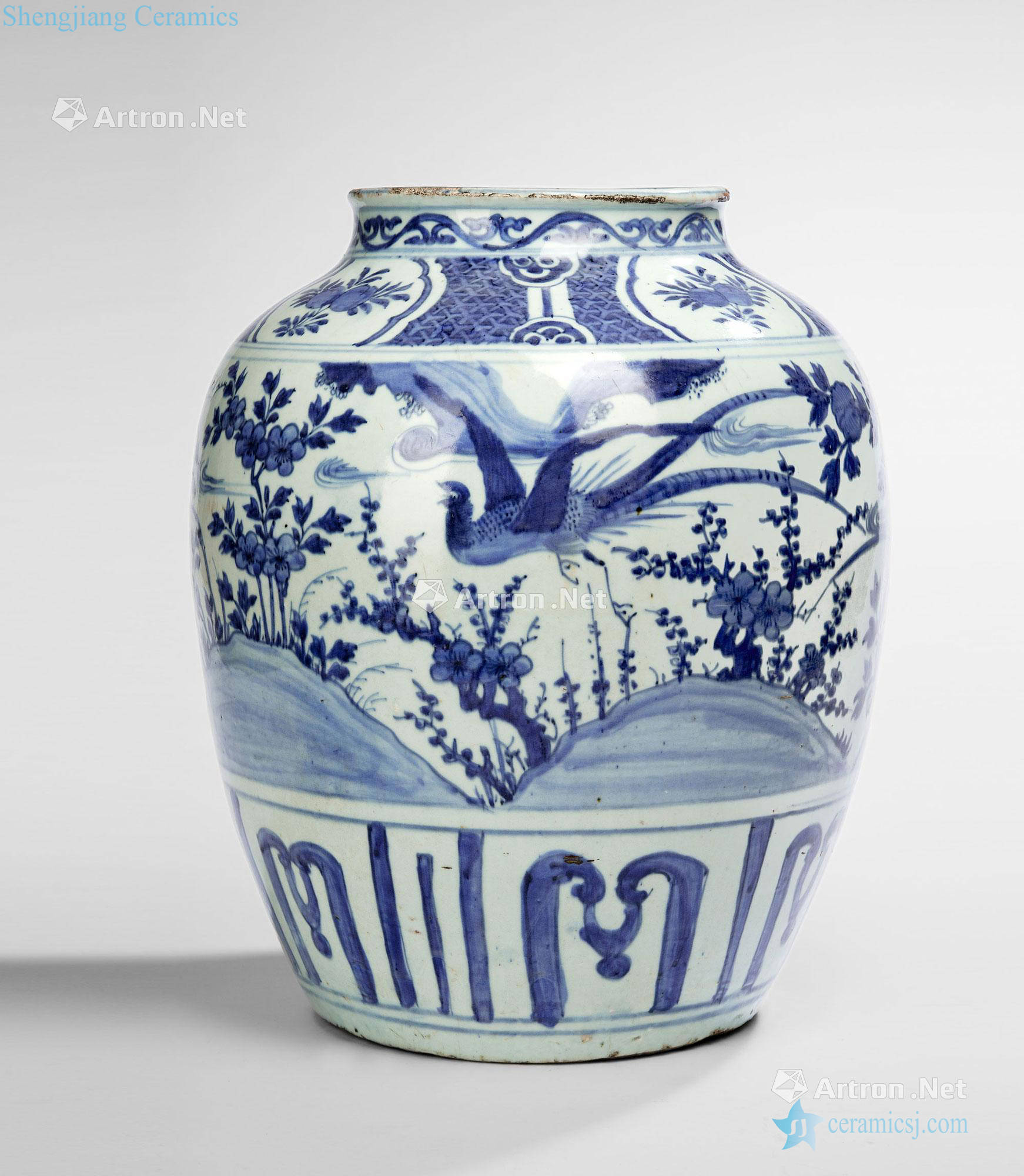 Ming wanli Figure tank under glaze blue and white landscape flowers and birds