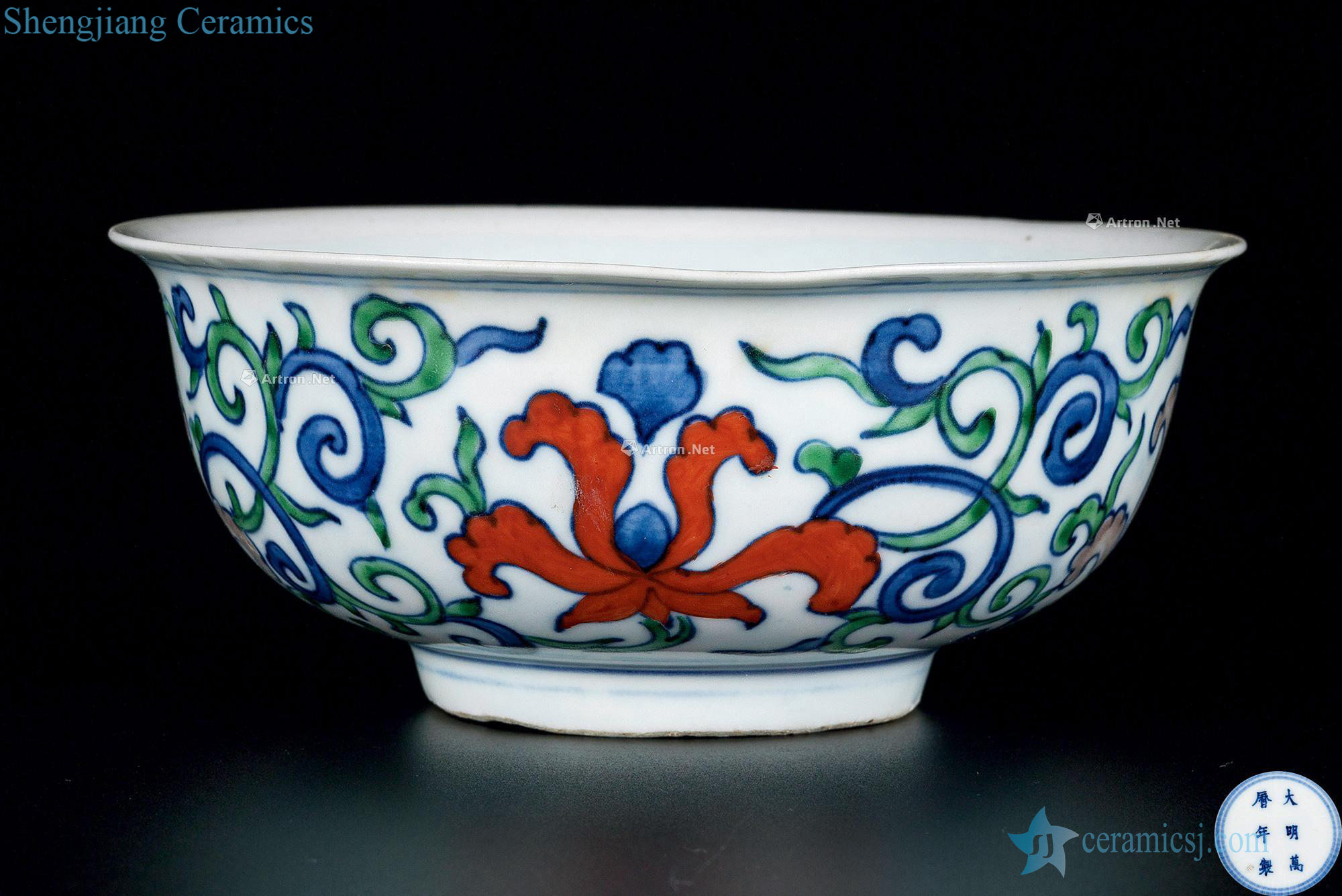 Ming wanli Dou colors branch pattern bowl