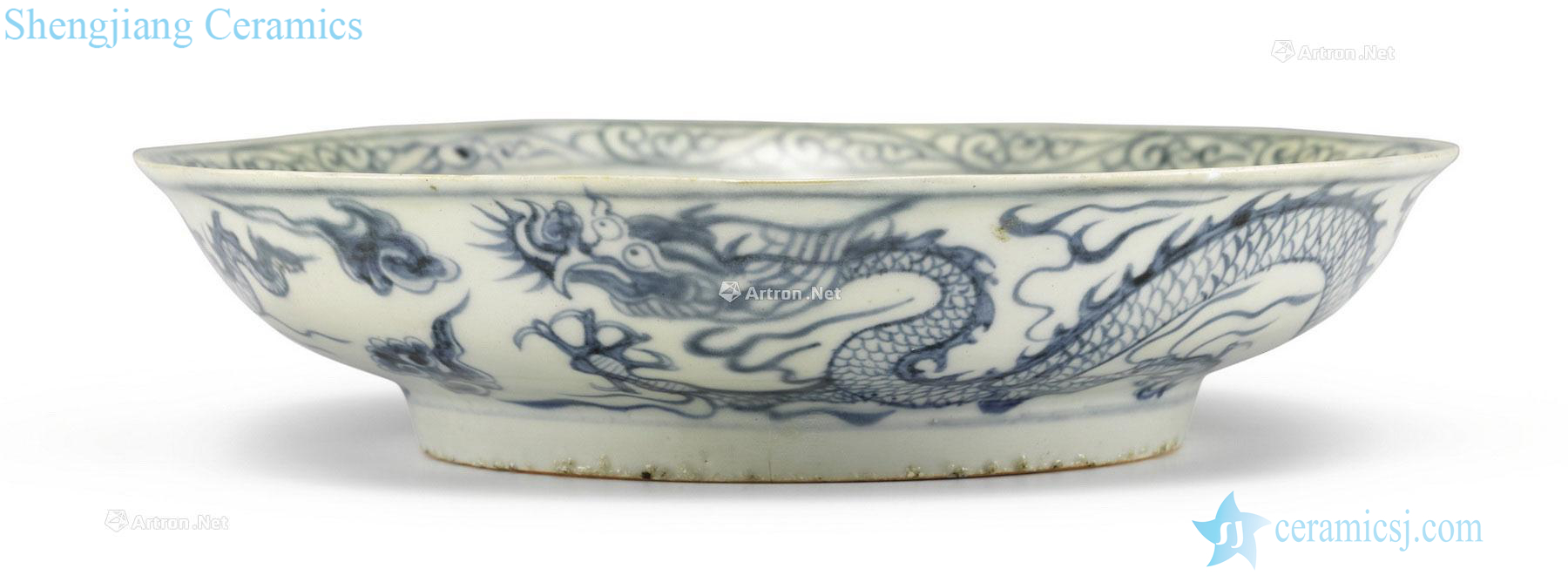 yuan Blue and white shadow wear cloud flying tray