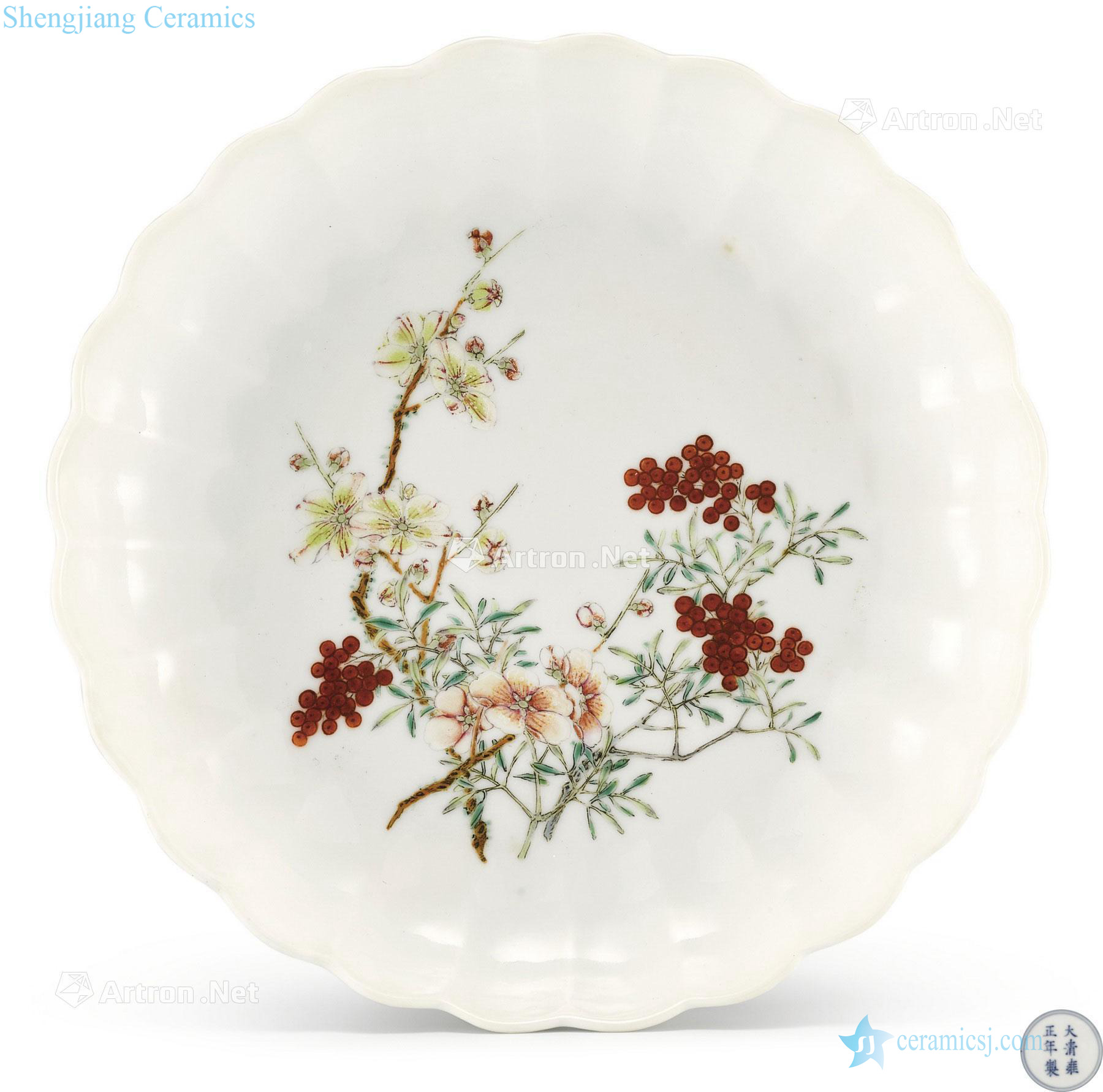 After the qing yongzheng white glaze with pastel flowers figure chrysanthemum petals fold branches
