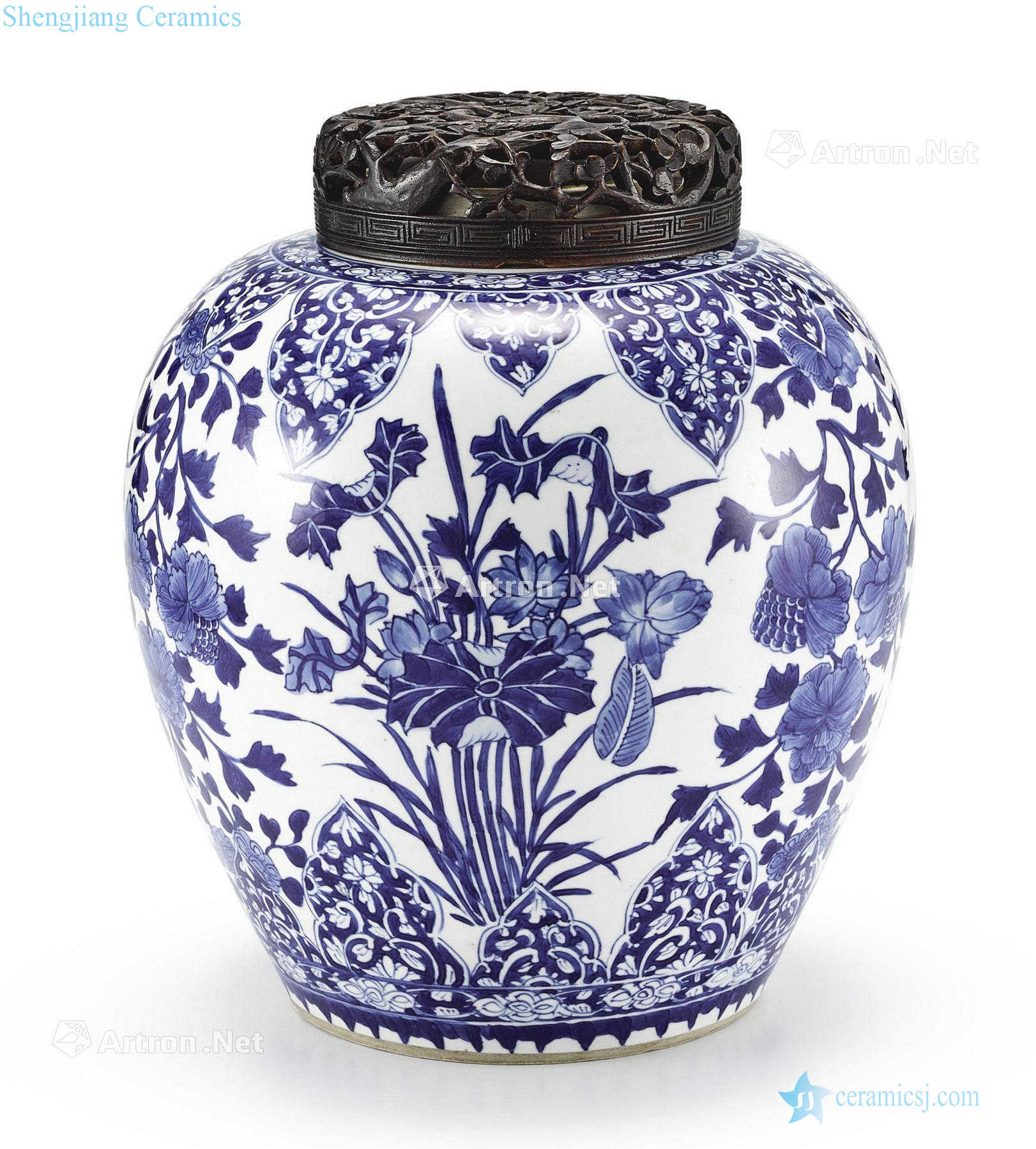 The qing emperor kangxi Blue and white flower grain tank