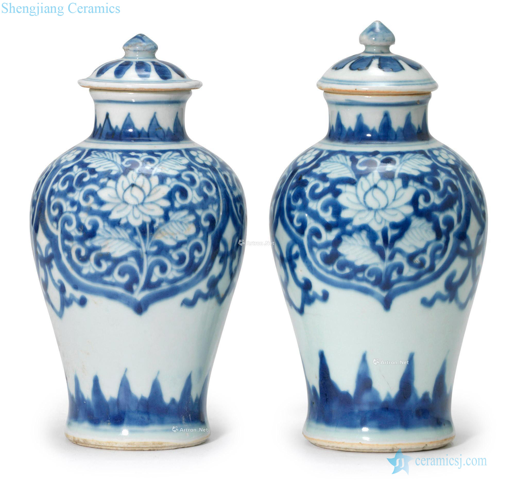 The qing emperor kangxi Blue and white tie up lotus flower grain capping a group (or two)