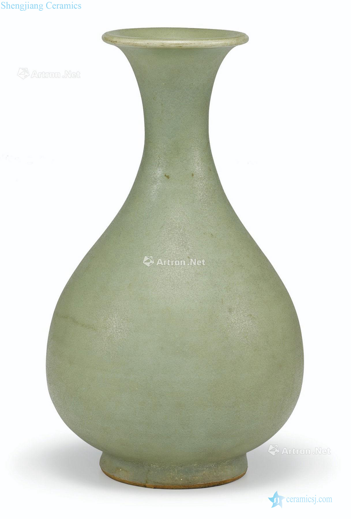 Ming 15 to 16th century Longquan green glaze okho spring bottle