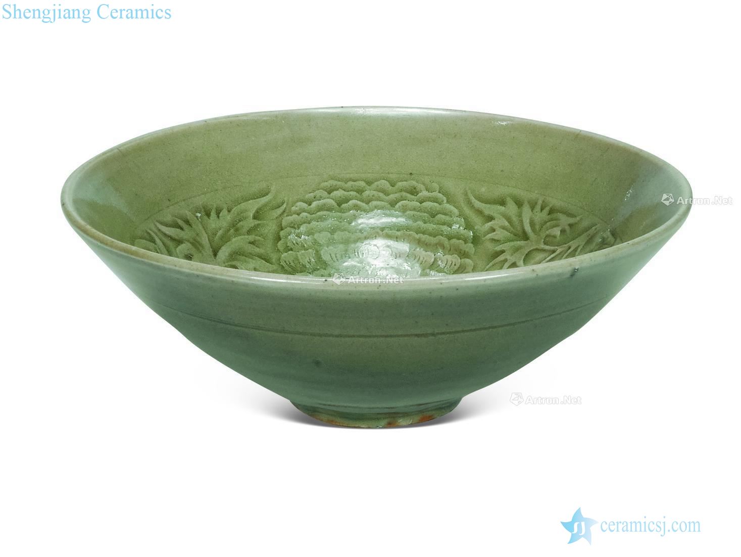 Ming Longquan glaze zoned flowers lines at upstream 盌
