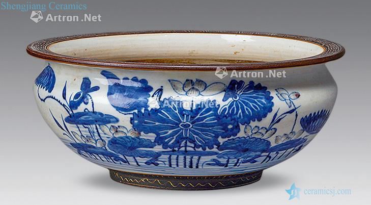 Qing dynasty blue-and-white youligong lotus incense burner