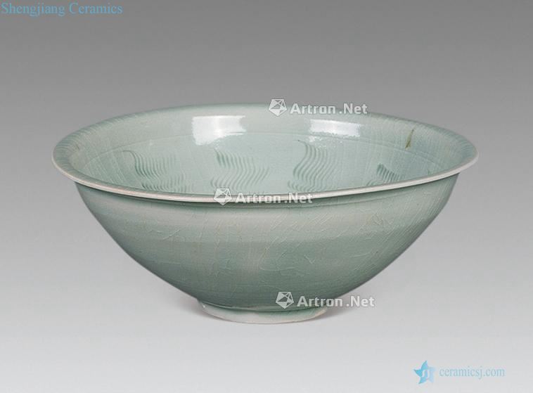 The song form green hand-cut bowl